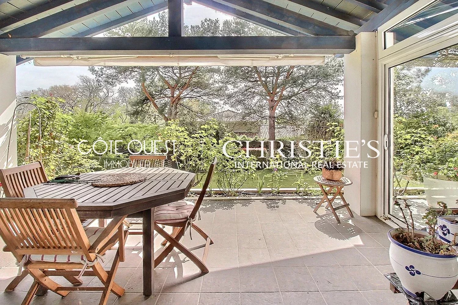 3 Bedroom Villa/Townhouse's Image 4