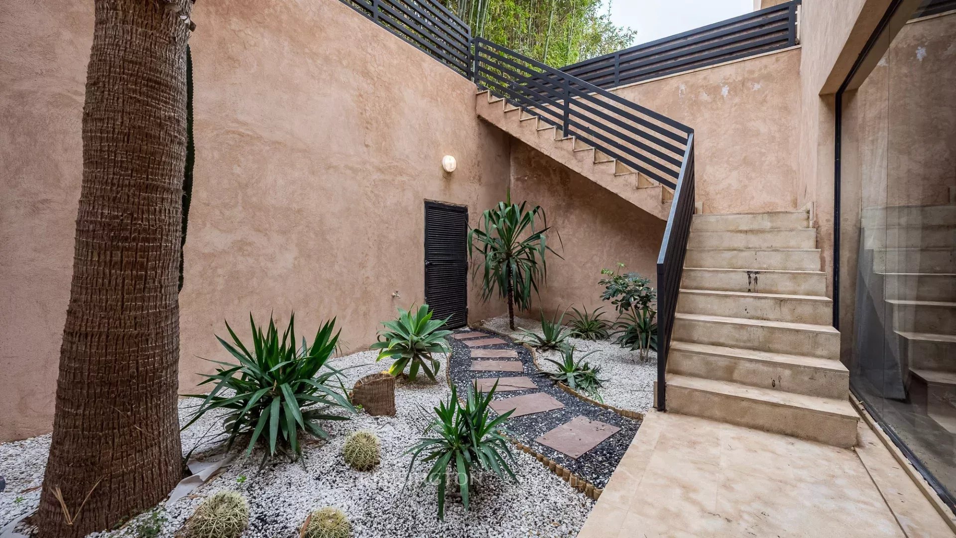 4 Bedroom Villa/Townhouse's Image 28