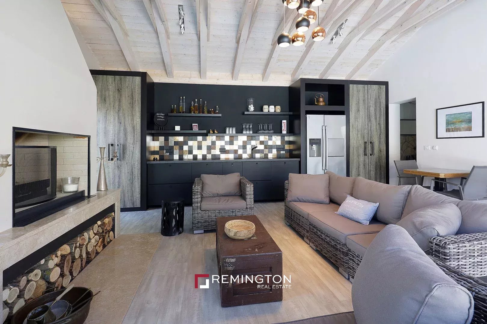 5 Bedroom Villa/Townhouse's Image 13
