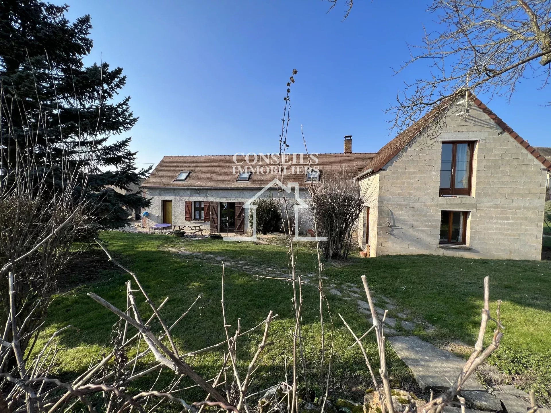 Vente Maison Saint-Julien-du-Sault
