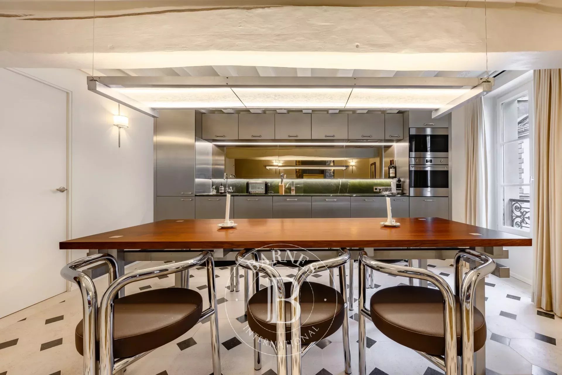 Daire Paris 4ème - picture 12