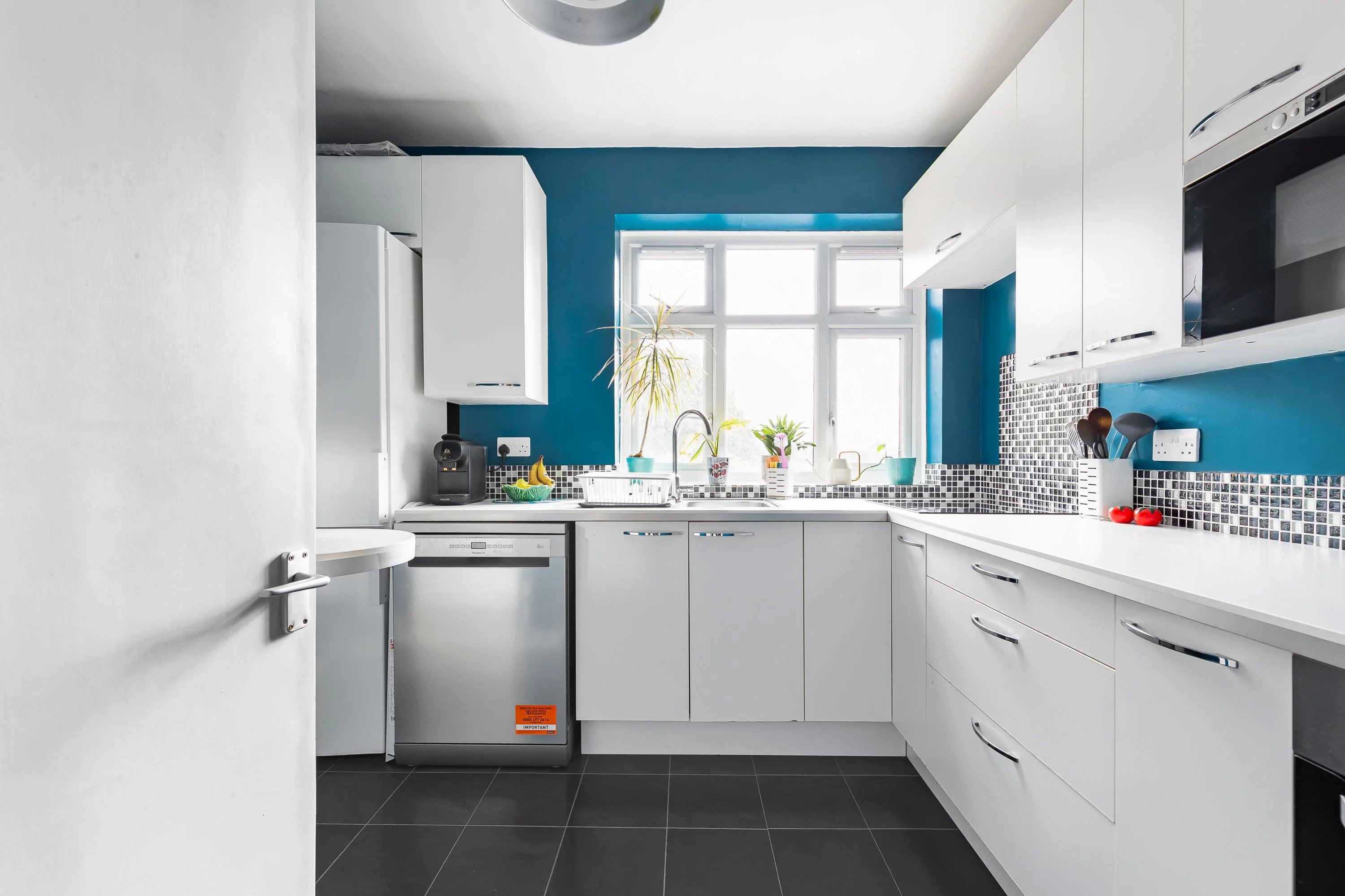 London | Apartment | 3 Bedrooms | 3 Bathrooms | 801 sq ft | £495,000
