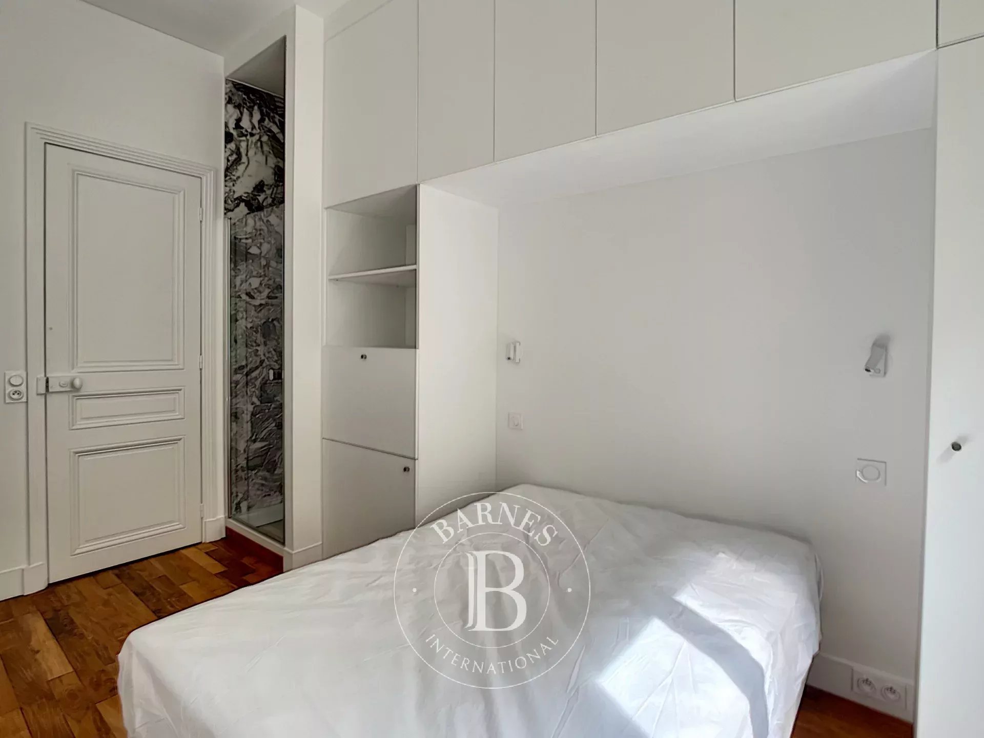 Daire Paris 16ème - picture 14