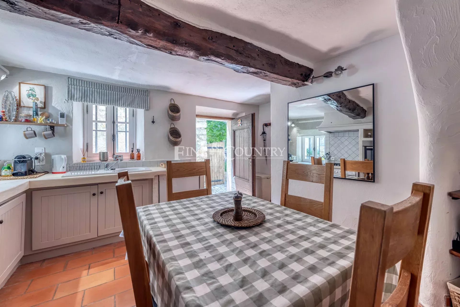 Photo of For Sale Stone property in Cabris