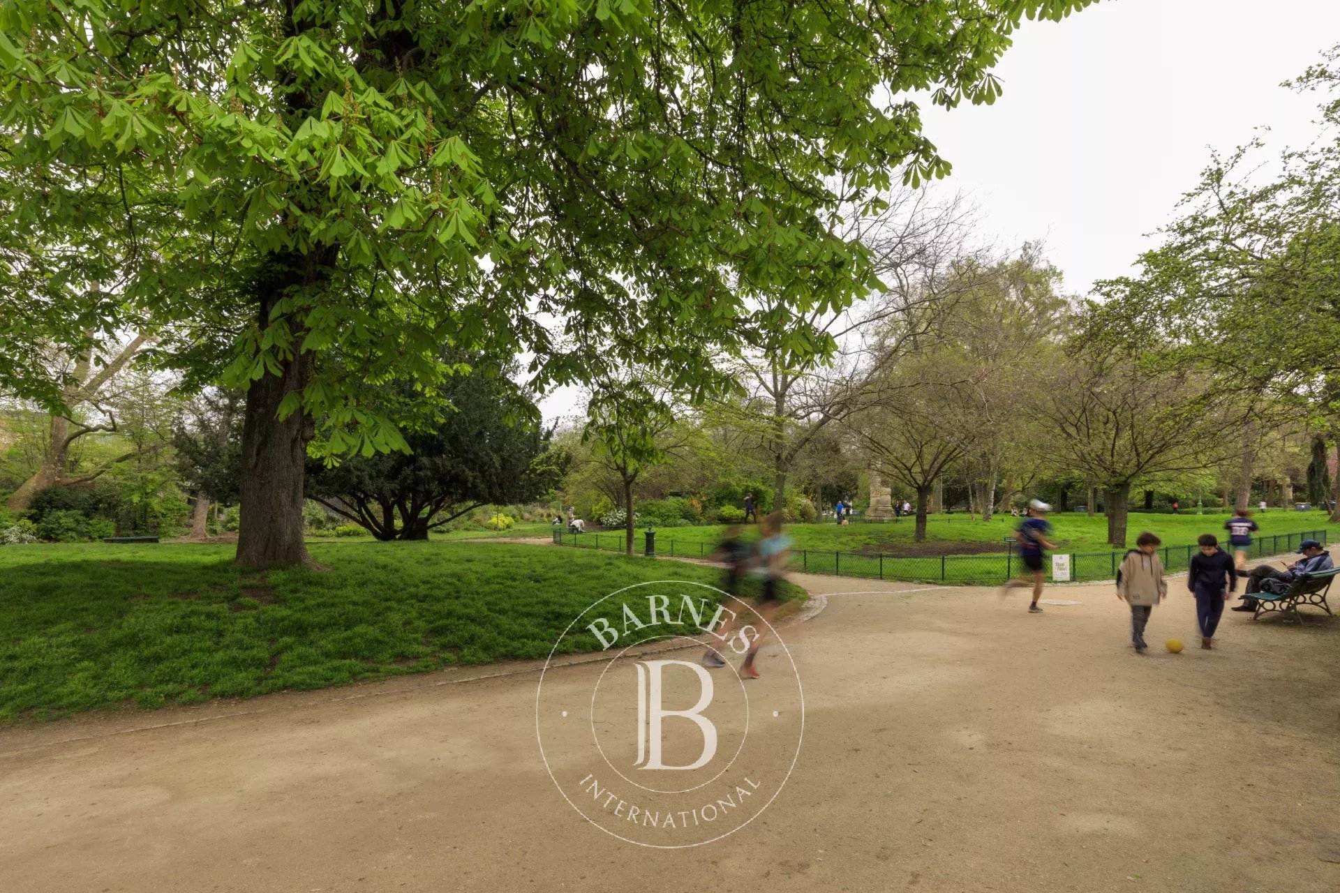 Daire Paris 8ème - picture 14