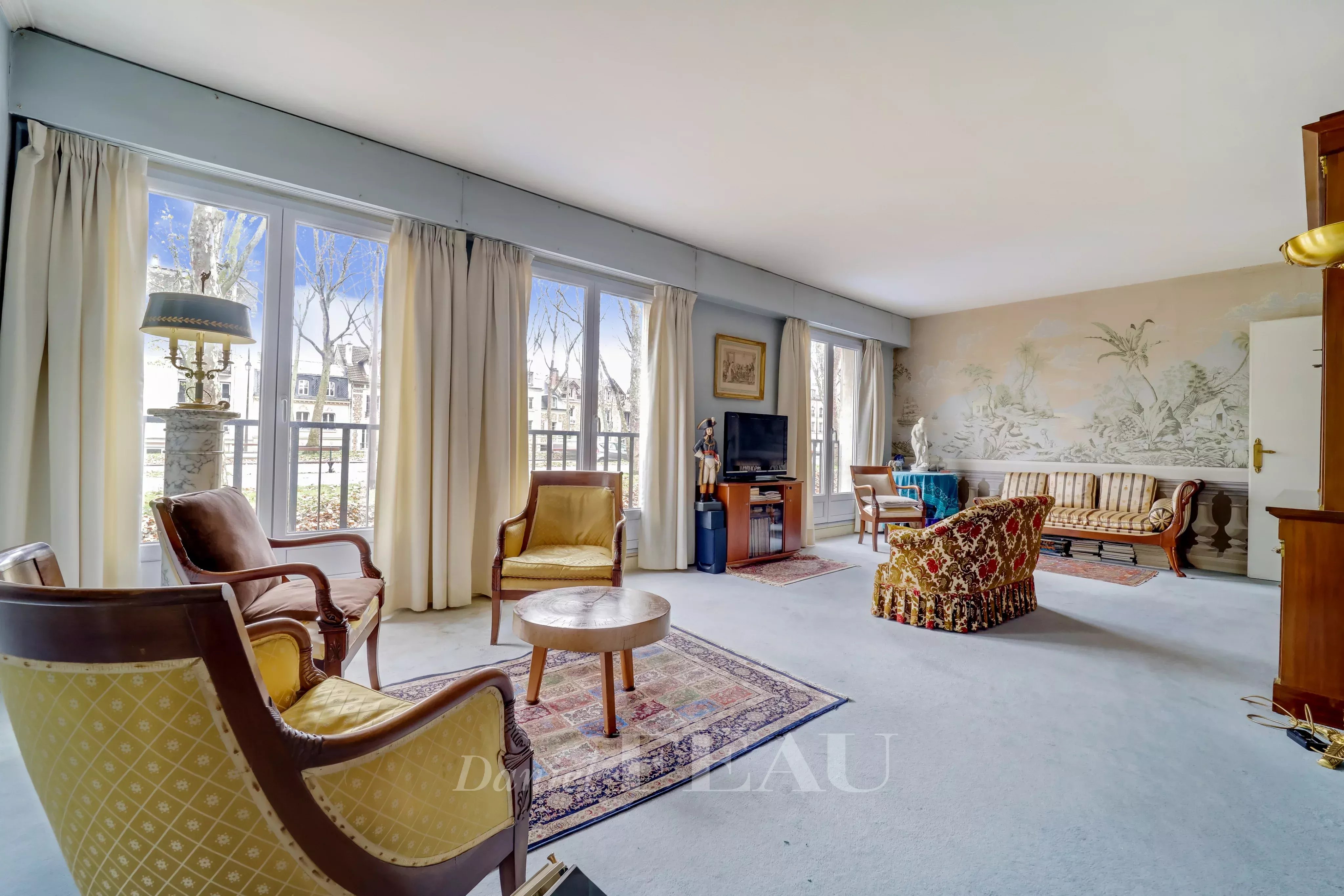 Versailles Notre Dame - Appartement 3 chambres avec ascenseur et double parking