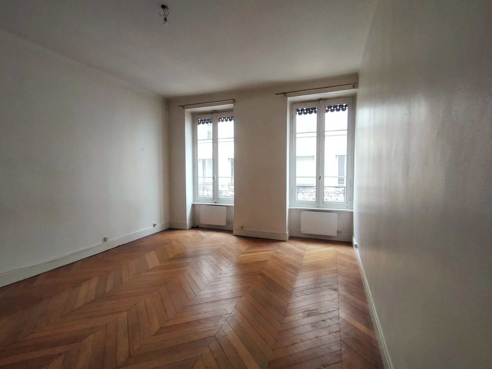 480953 Location Lyon 3ème