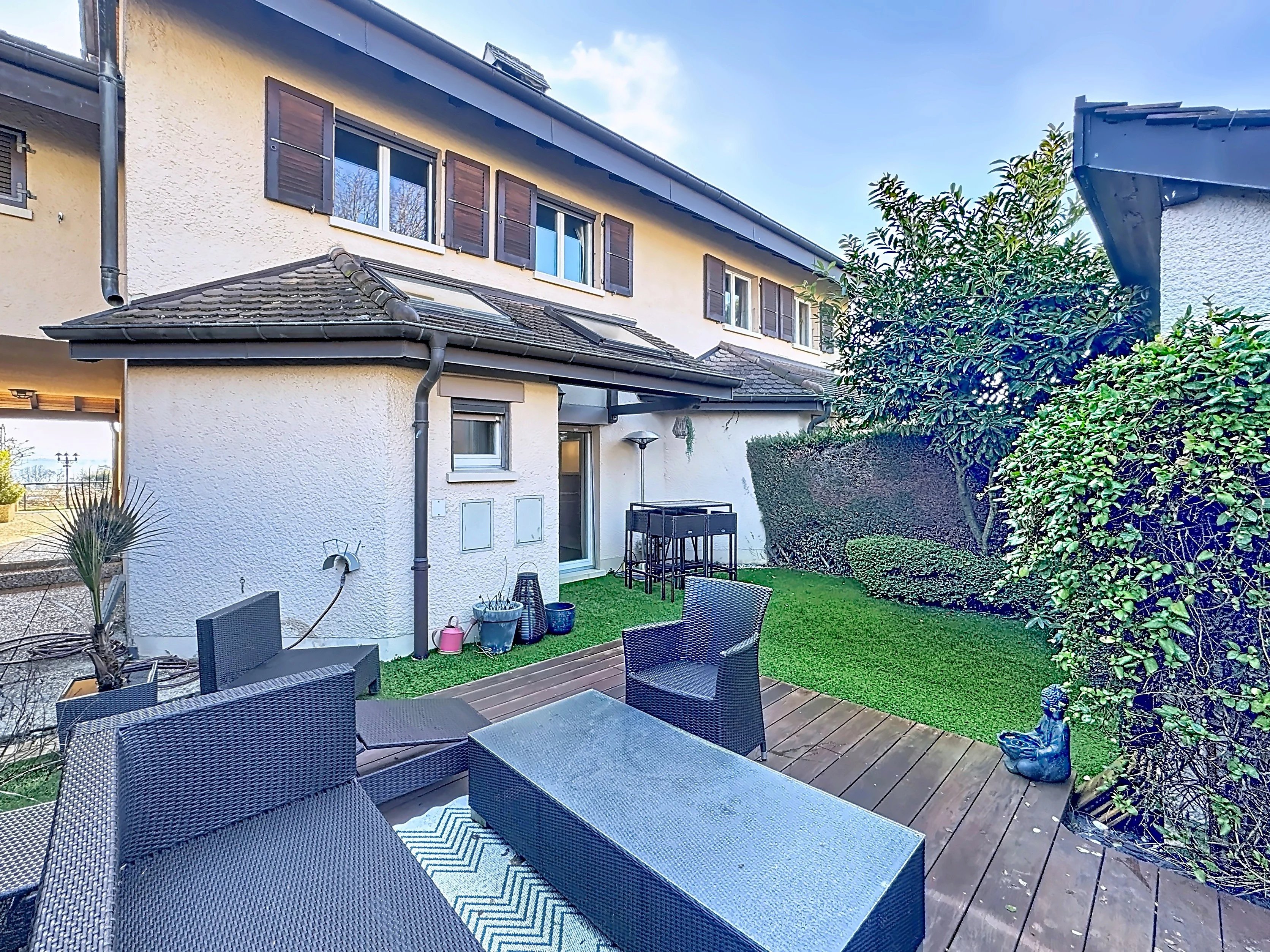Élégante maison au cœur de Founex avec vue sur le lac