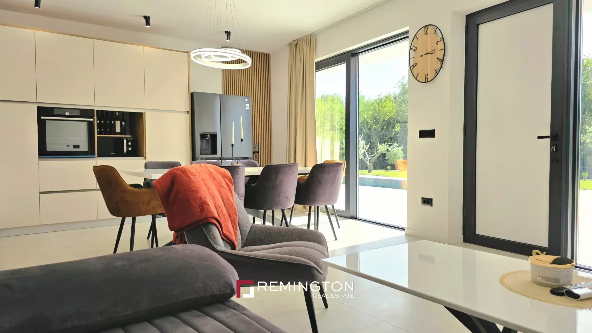Villa/Townhouse's Image 9