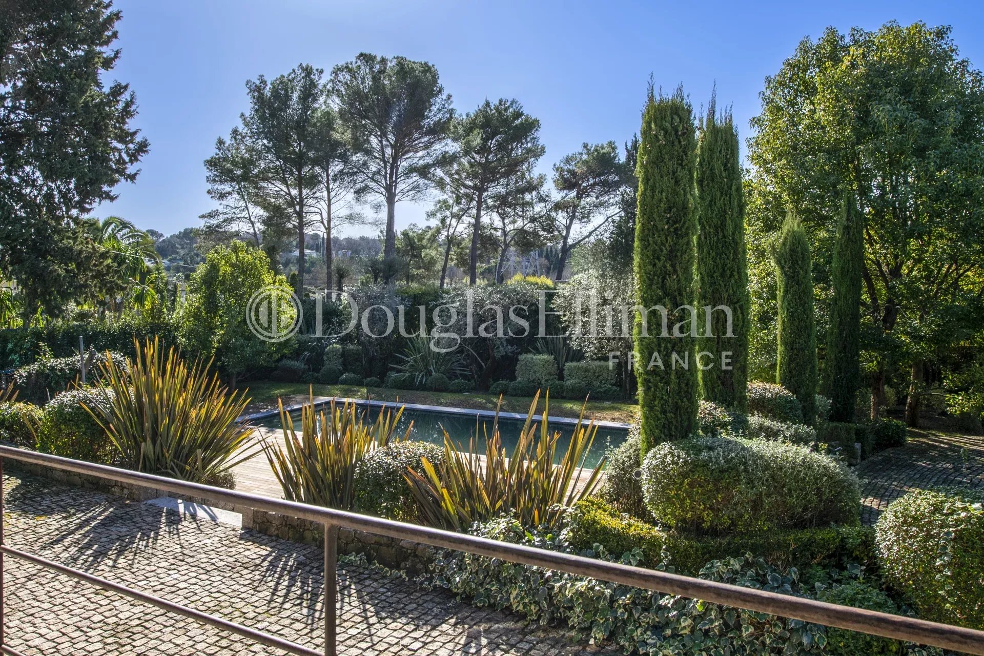 MOUGINS – Bastide d’Exception au Cœur de Mougins - Image nᵒ3