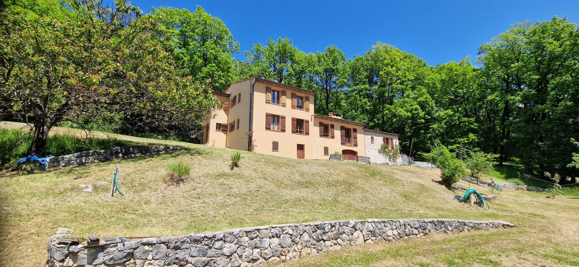 Vente Bastide Gréolières