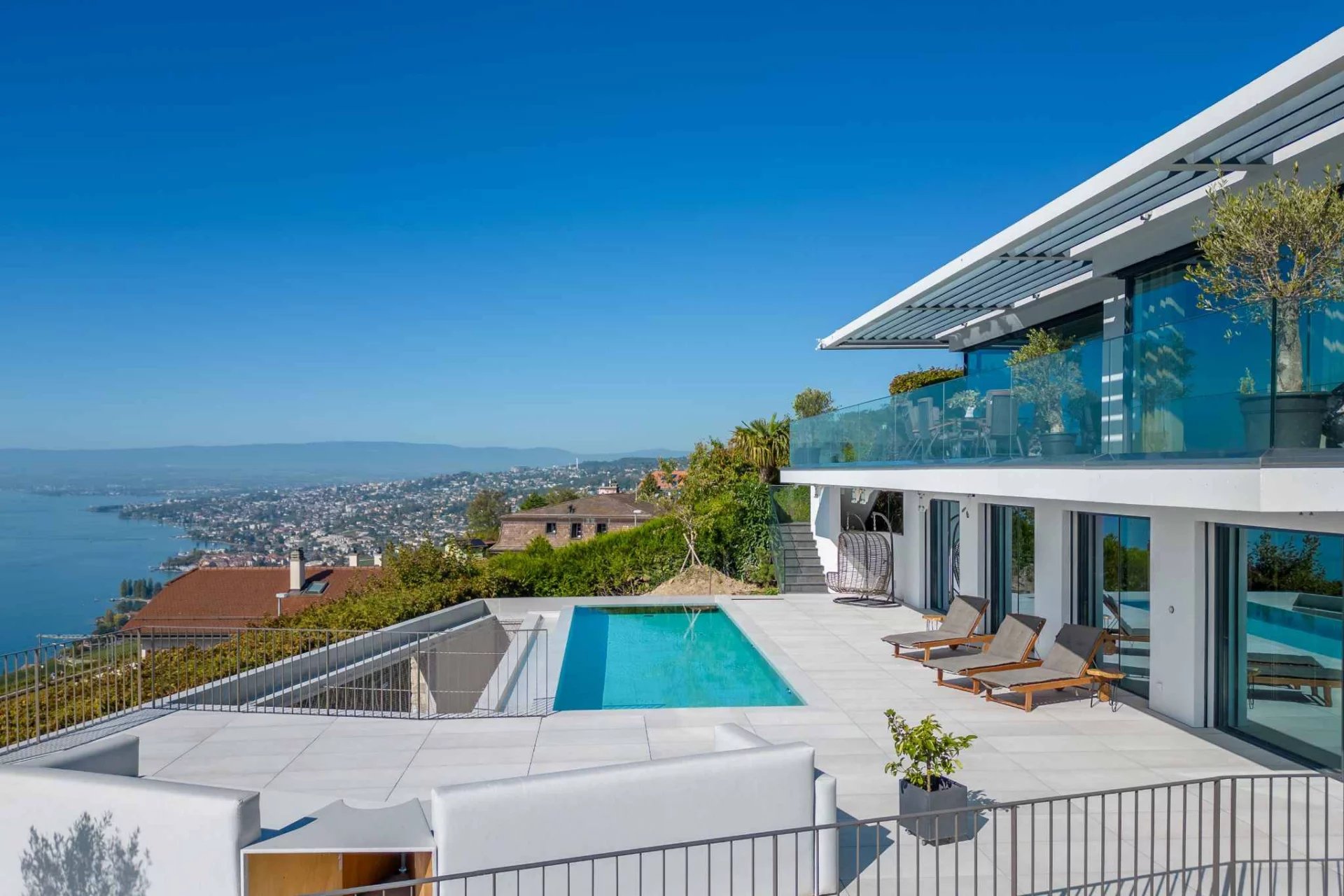 Magnifique villa contemporaine avec vue panoramique