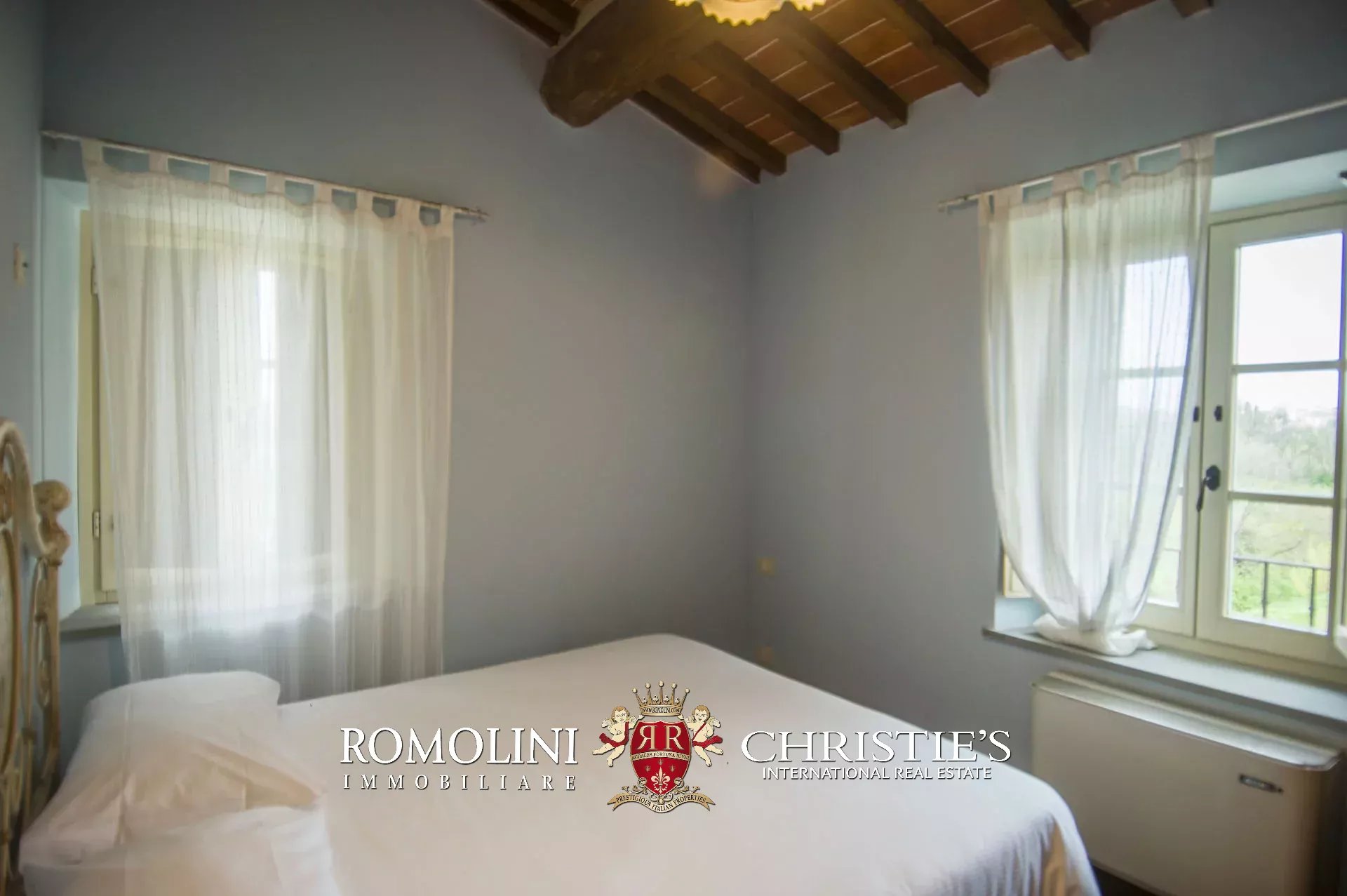 9 Bedroom Villa/Townhouse's Image 22