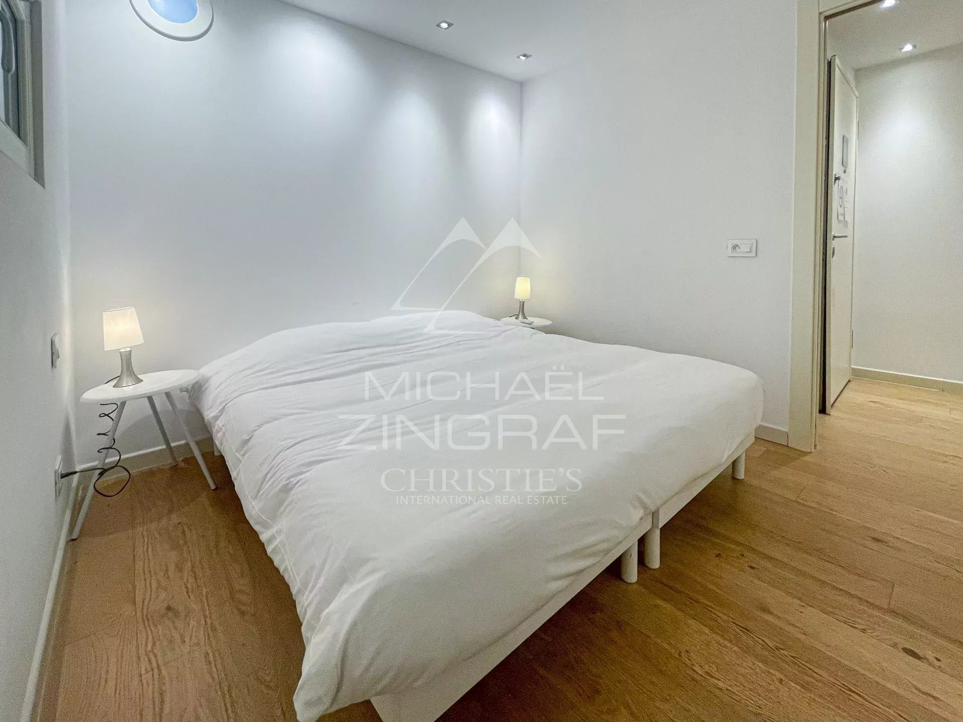 2 Bedroom Apartment/Flat's Image 18