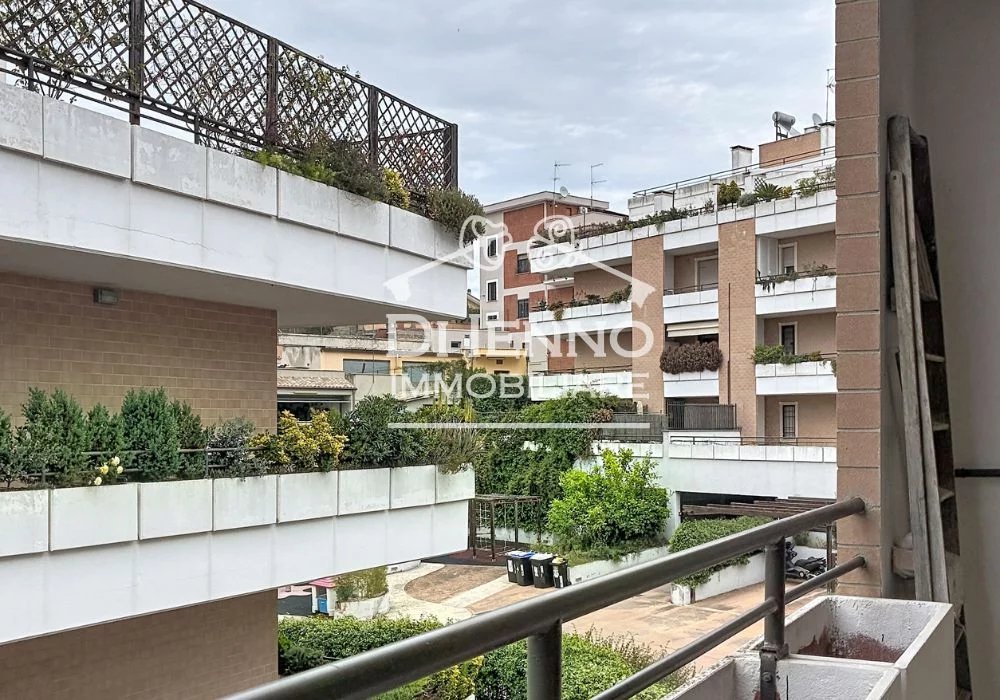 Sale Apartment Roma