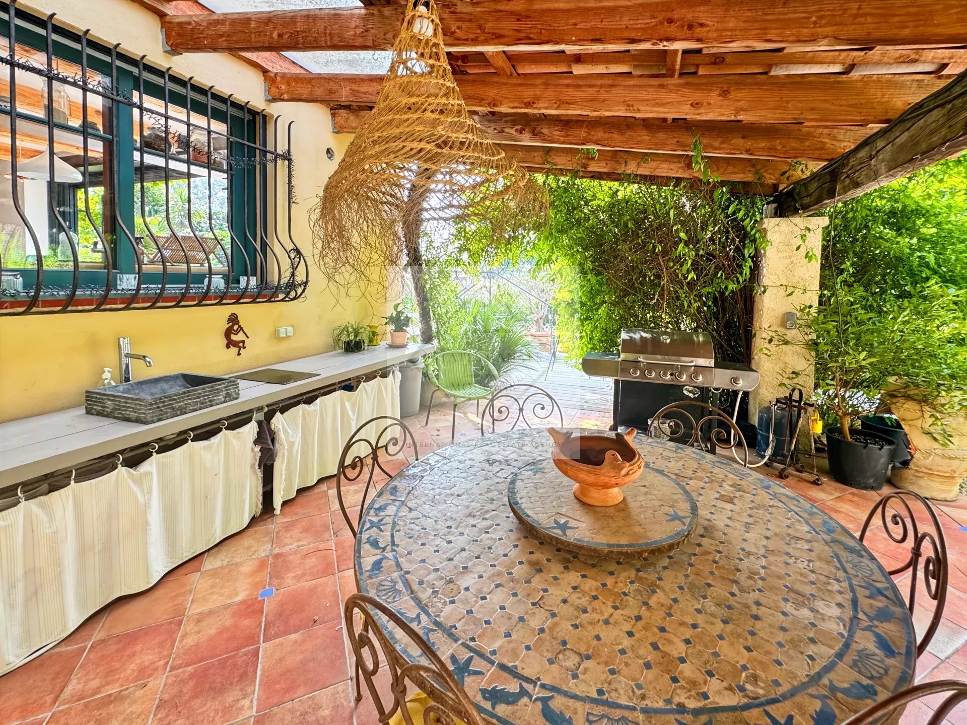 À louer – Élégante demeure au cœur de Mougins — фото 4