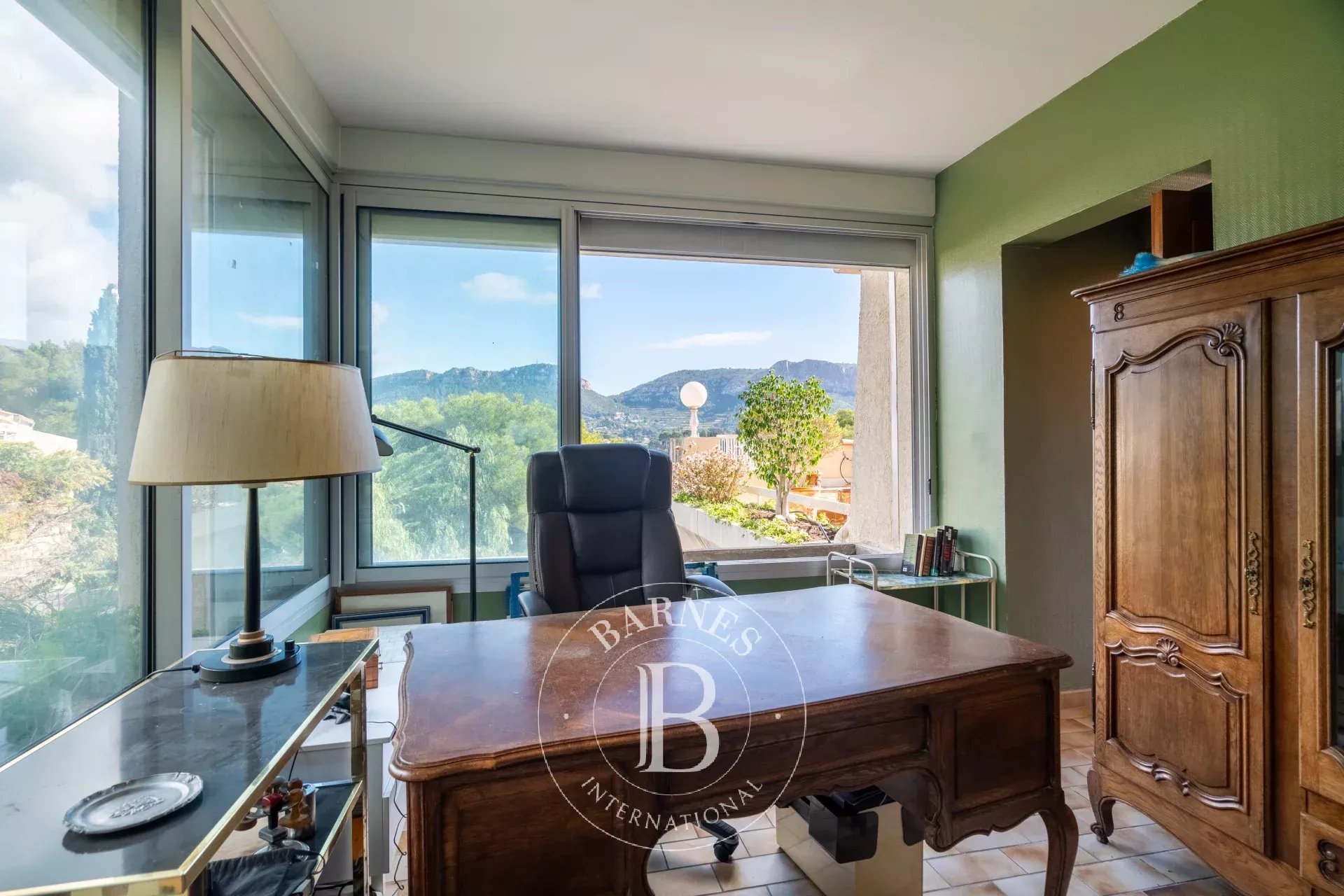 Daire Cassis - picture 7