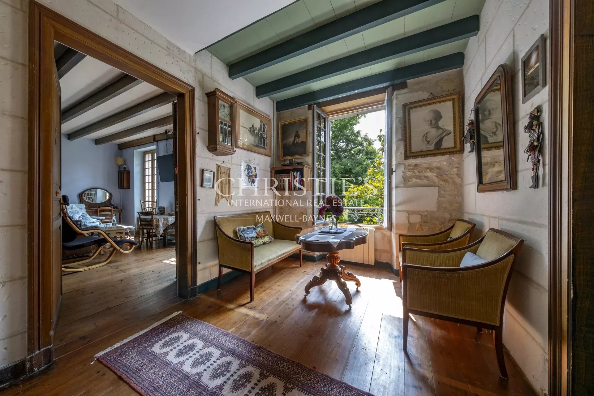9 Bedroom Villa/Townhouse's Image 11