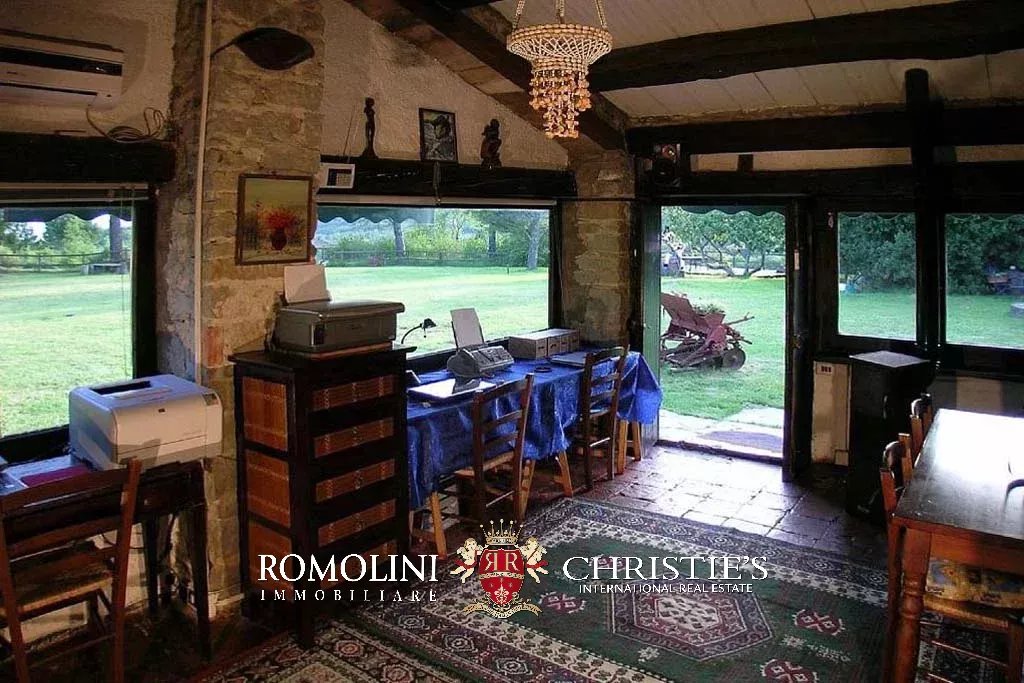4 Bedroom Villa/Townhouse's Image 27