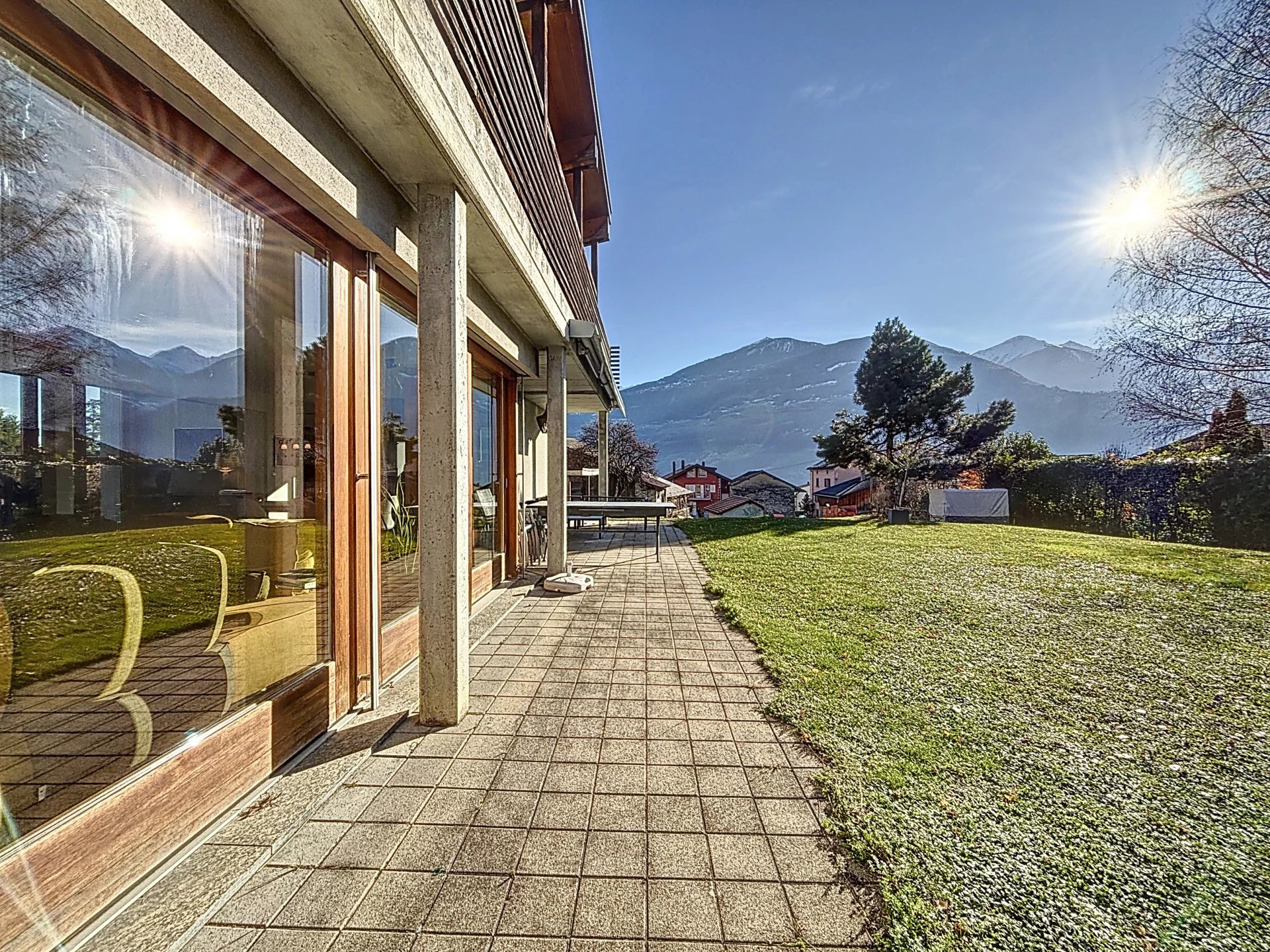 Splendide villa d'architecte au calme