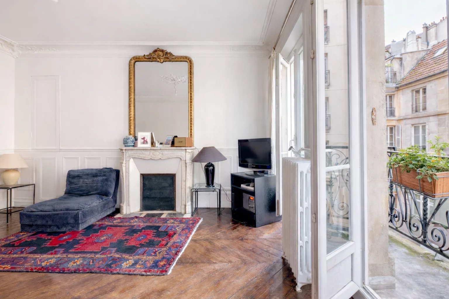 For Sale Apartment | Paris 5ème - picture 2