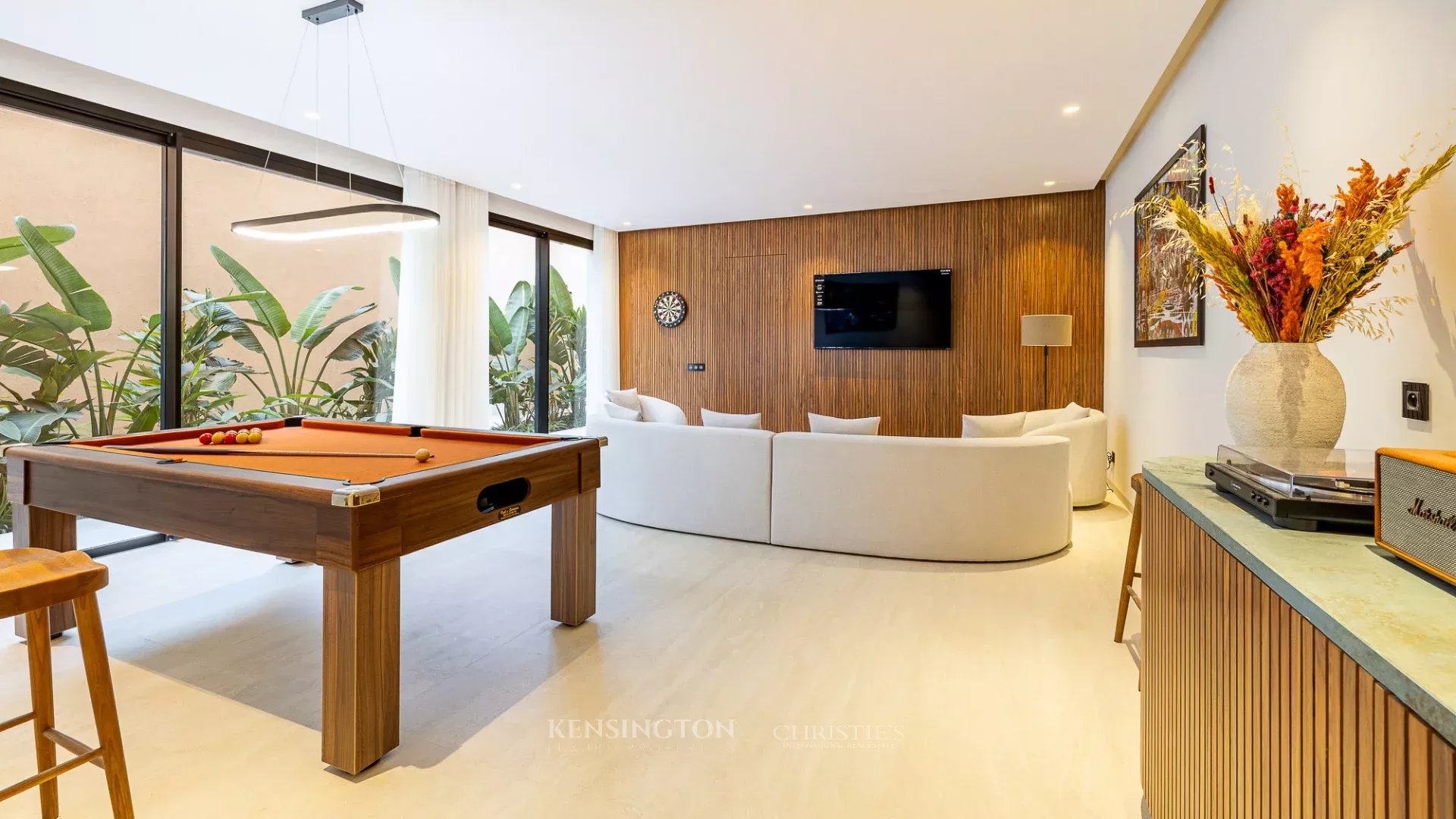 4 Bedroom Villa/Townhouse's Image 17