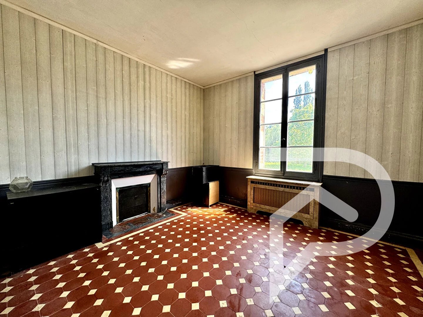 Maison proche crepy  6 pièce(s) 160 m2
