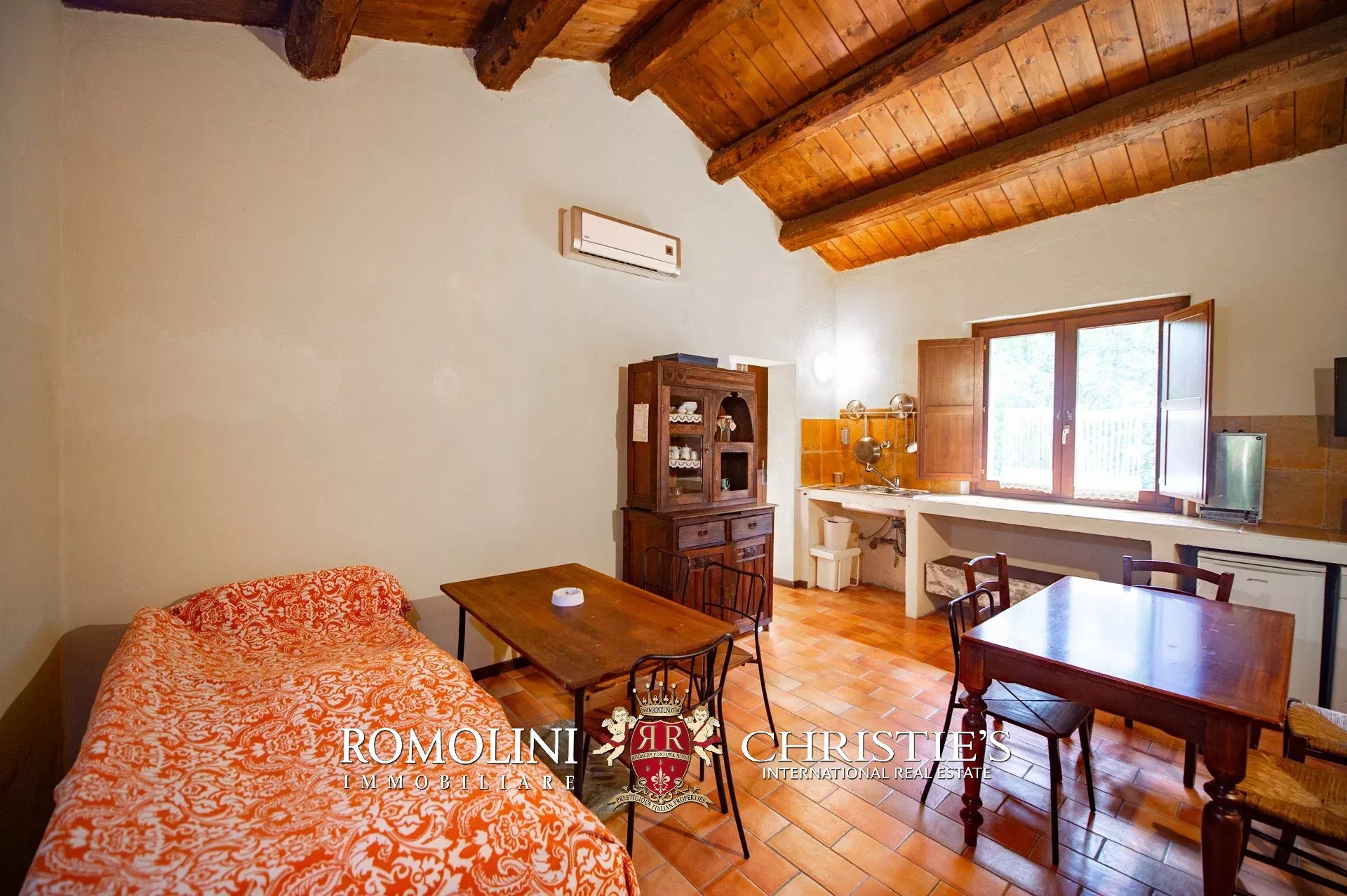 30 Bedroom Villa/Townhouse's Image 35