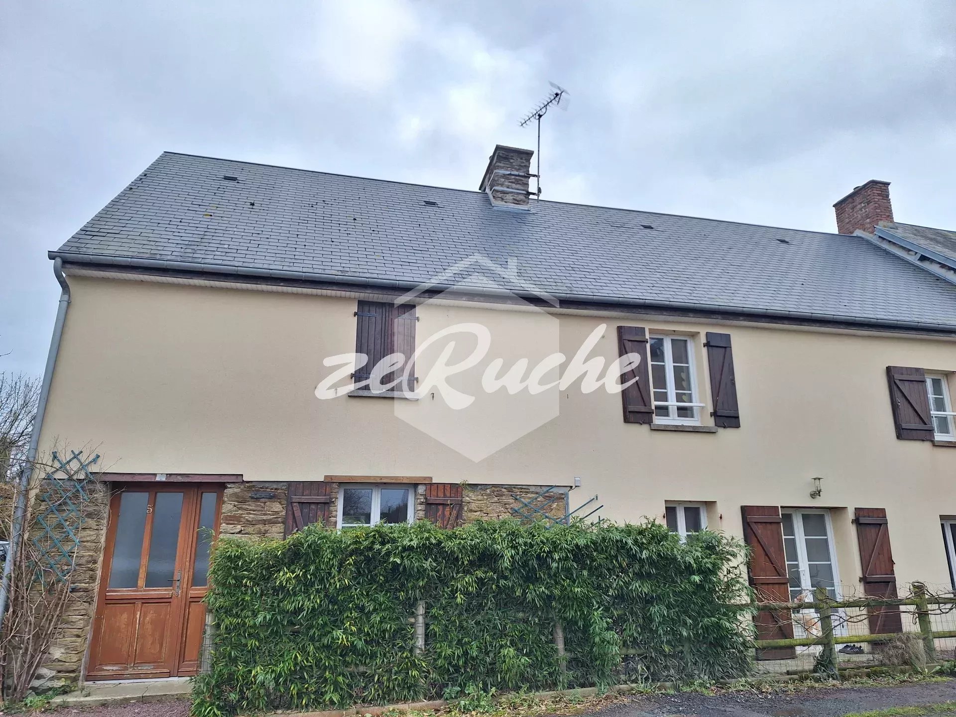 Agence immobilière de ZERUCHE