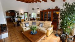 Charming 5-Room House with Pool and Sea View in La Turbie — photo 6 of 7
