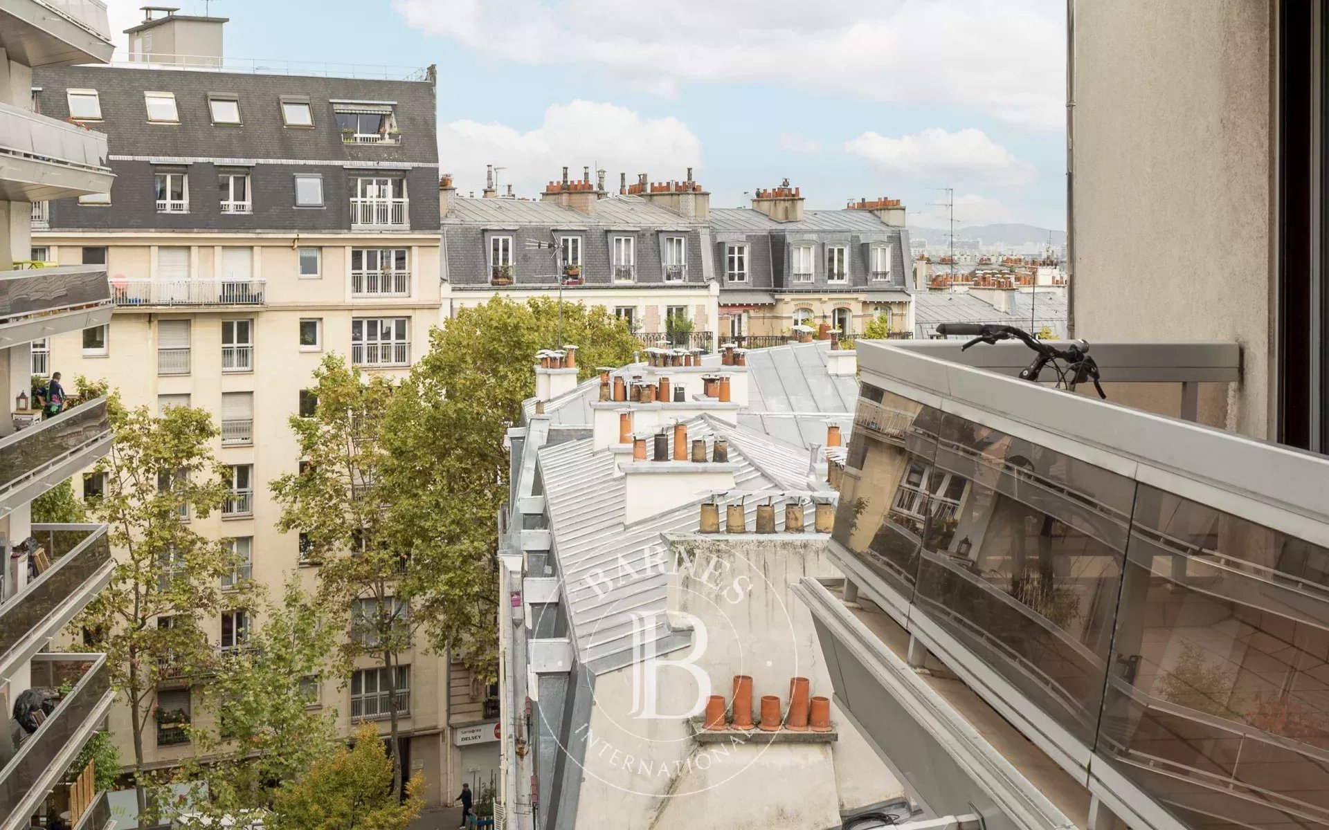 Daire Paris 18ème - picture 6