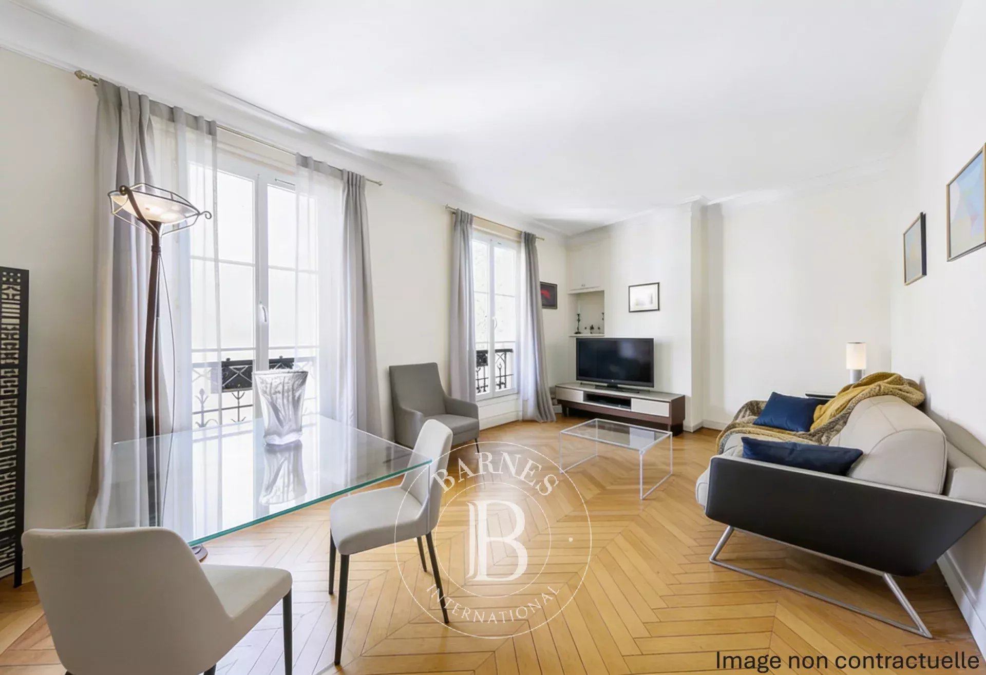 Appartement Paris 75007  -  ref 87056185 (picture 1)