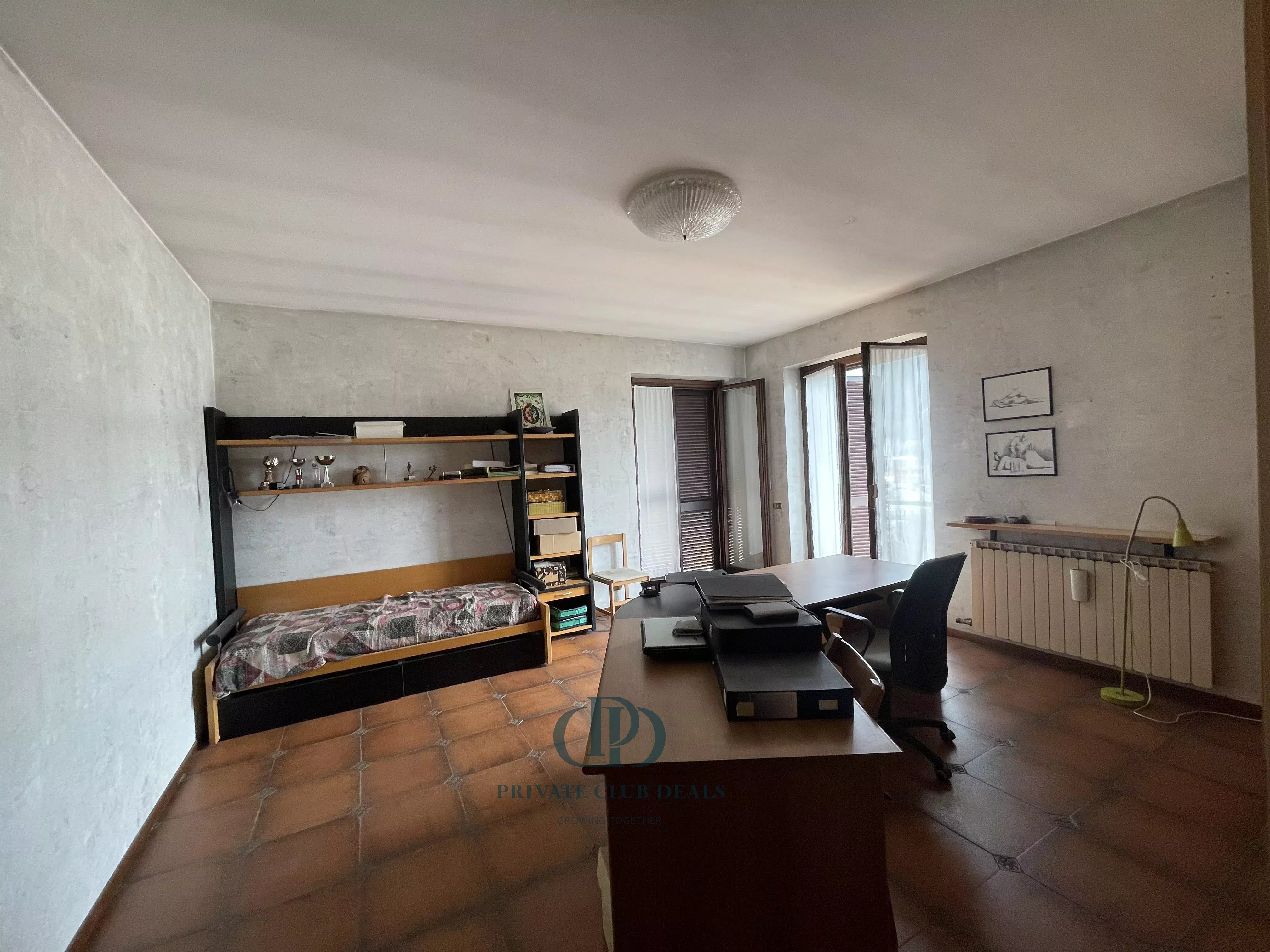 Villa Como - picture 19