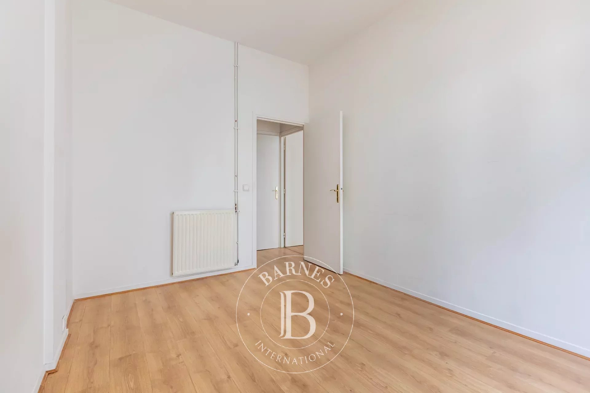 Daire Paris 8ème - picture 4