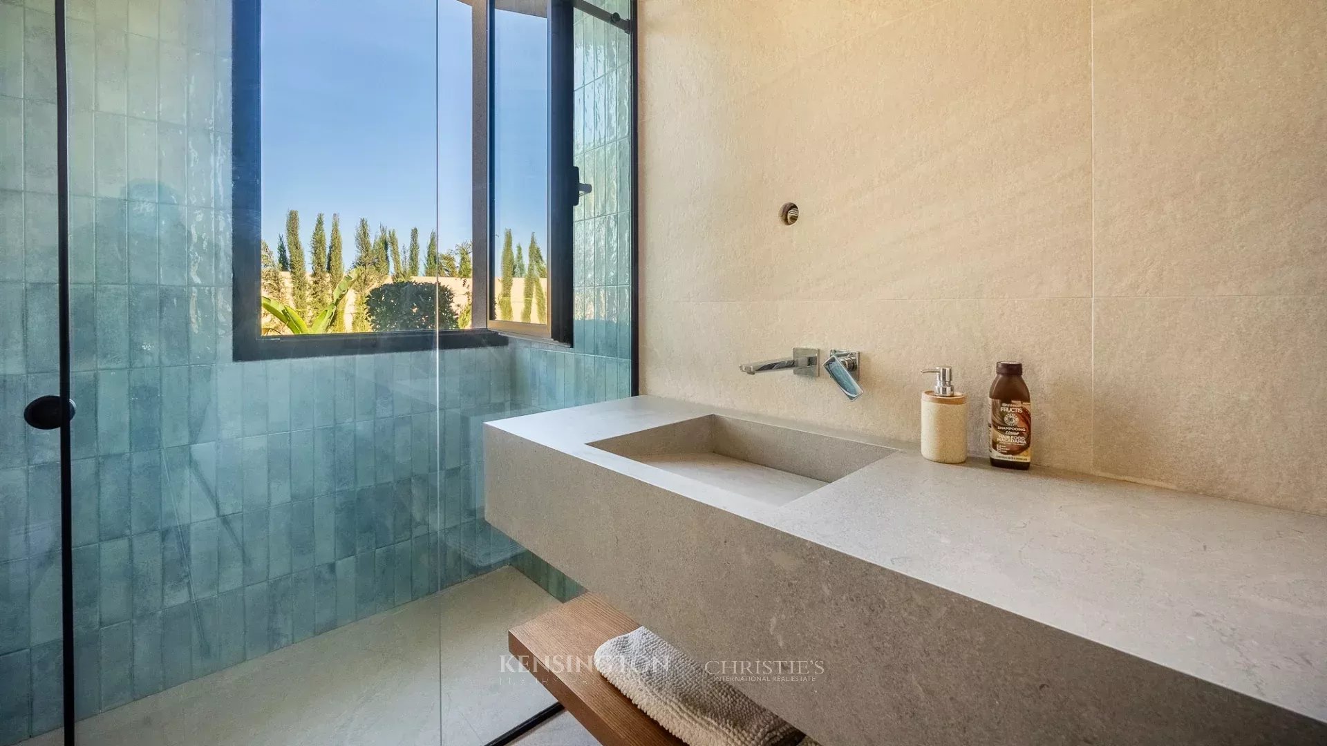 4 Bedroom Villa/Townhouse's Image 15