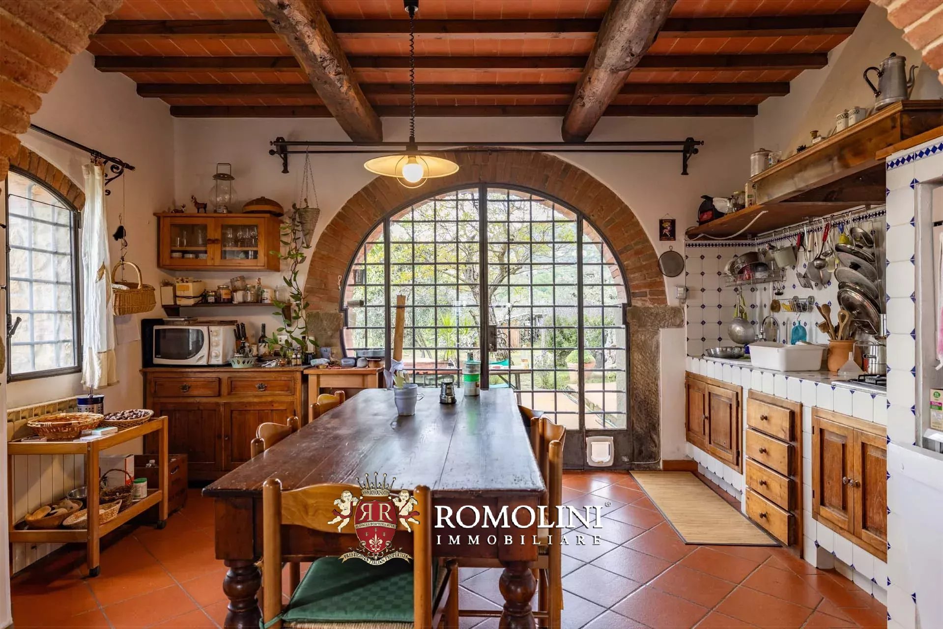 8 Bedroom Villa/Townhouse's Image 47