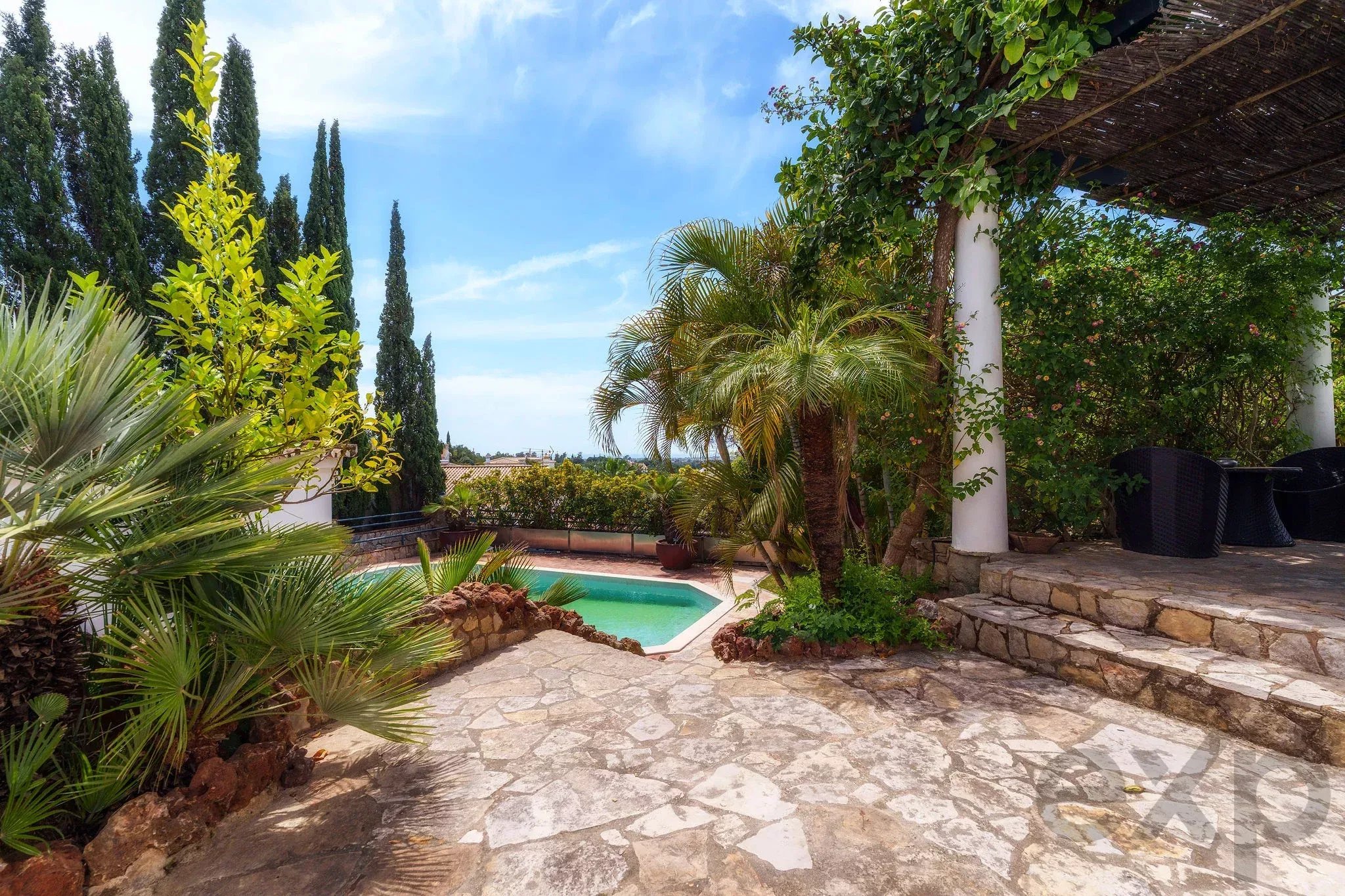 Exceptional hilltop villa with panoramic sea and countryside views 86991734 image 10
