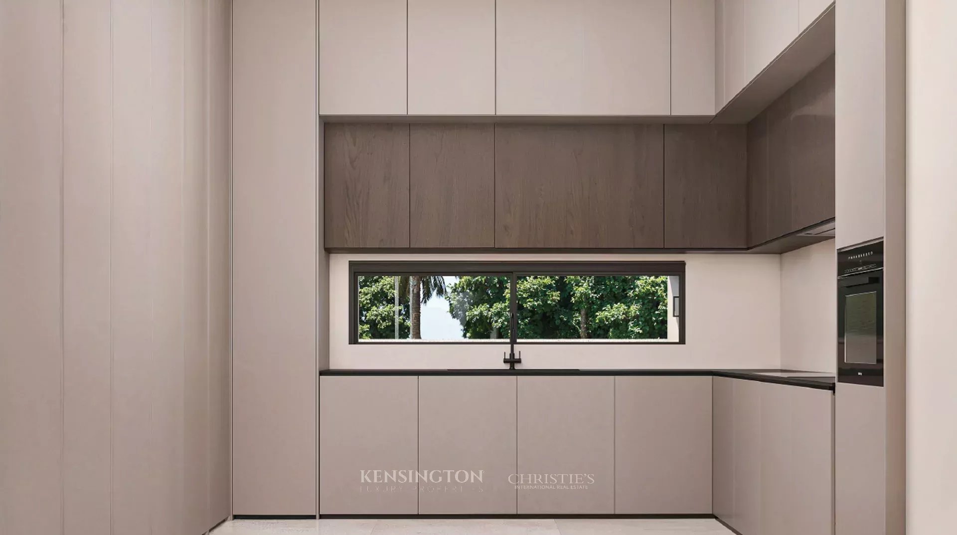 5 Bedroom Villa/Townhouse's Image 9