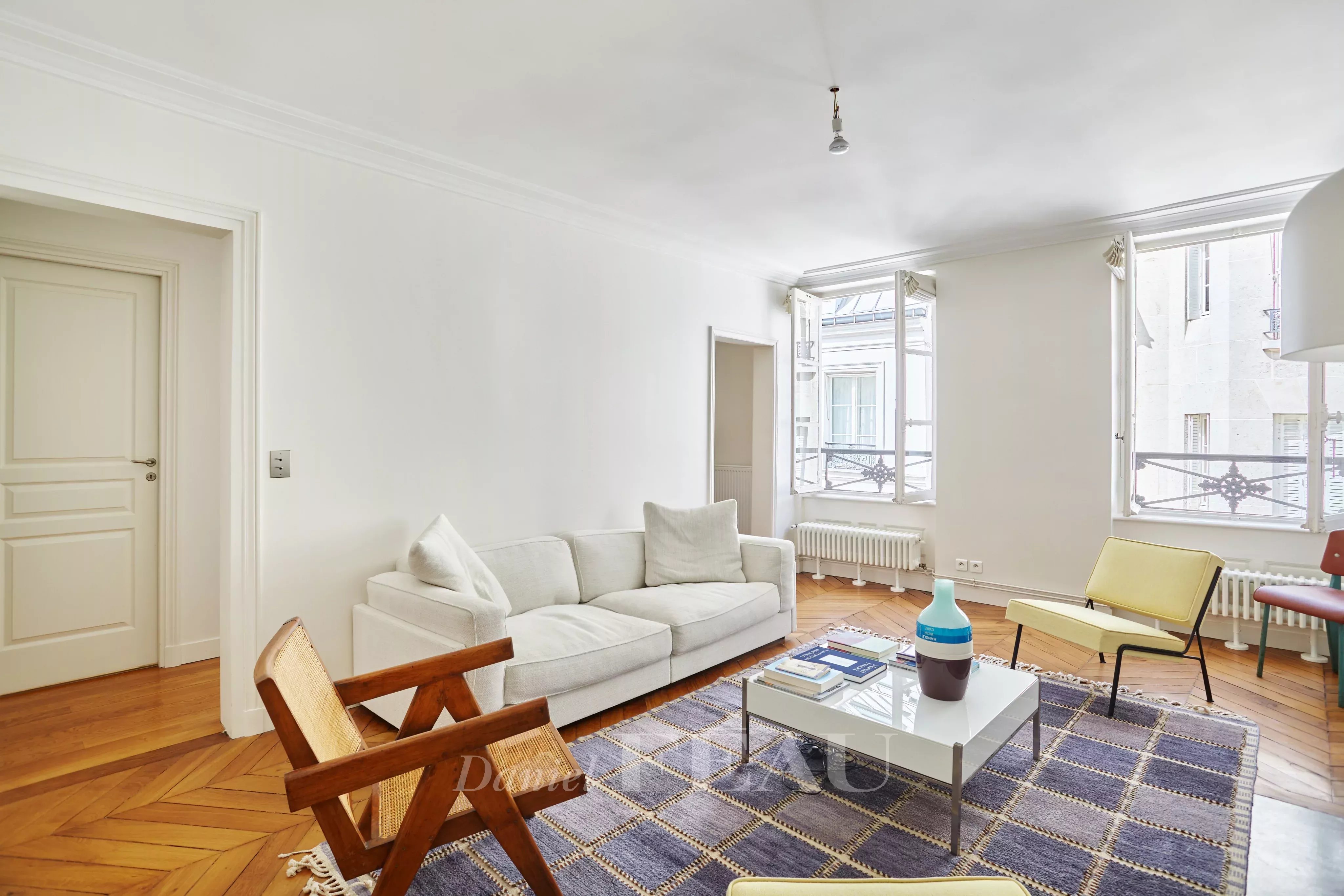 Sale Apartment Paris 7th
