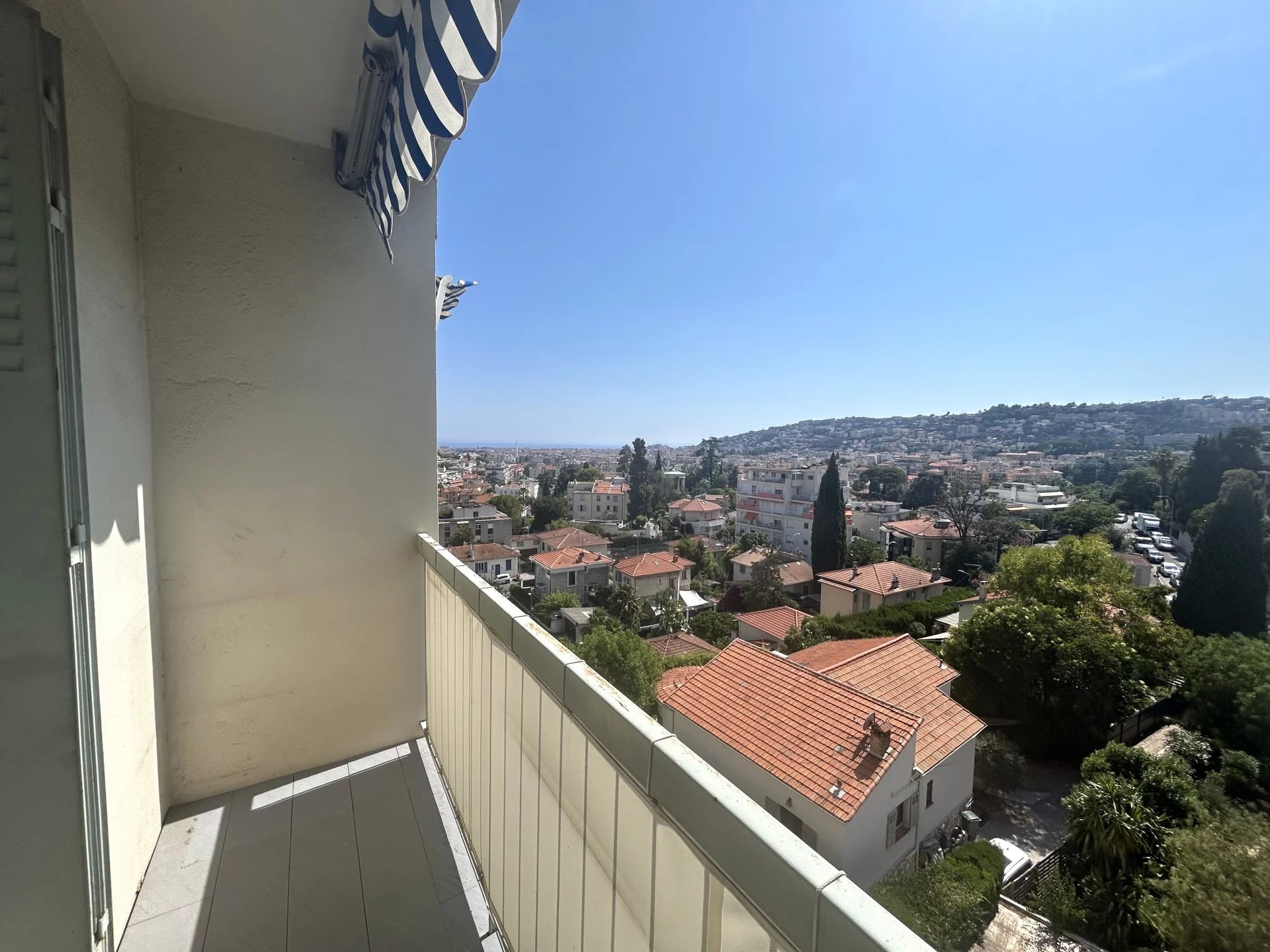 A LOUER - 3P 56M2 - CHAMBRUN