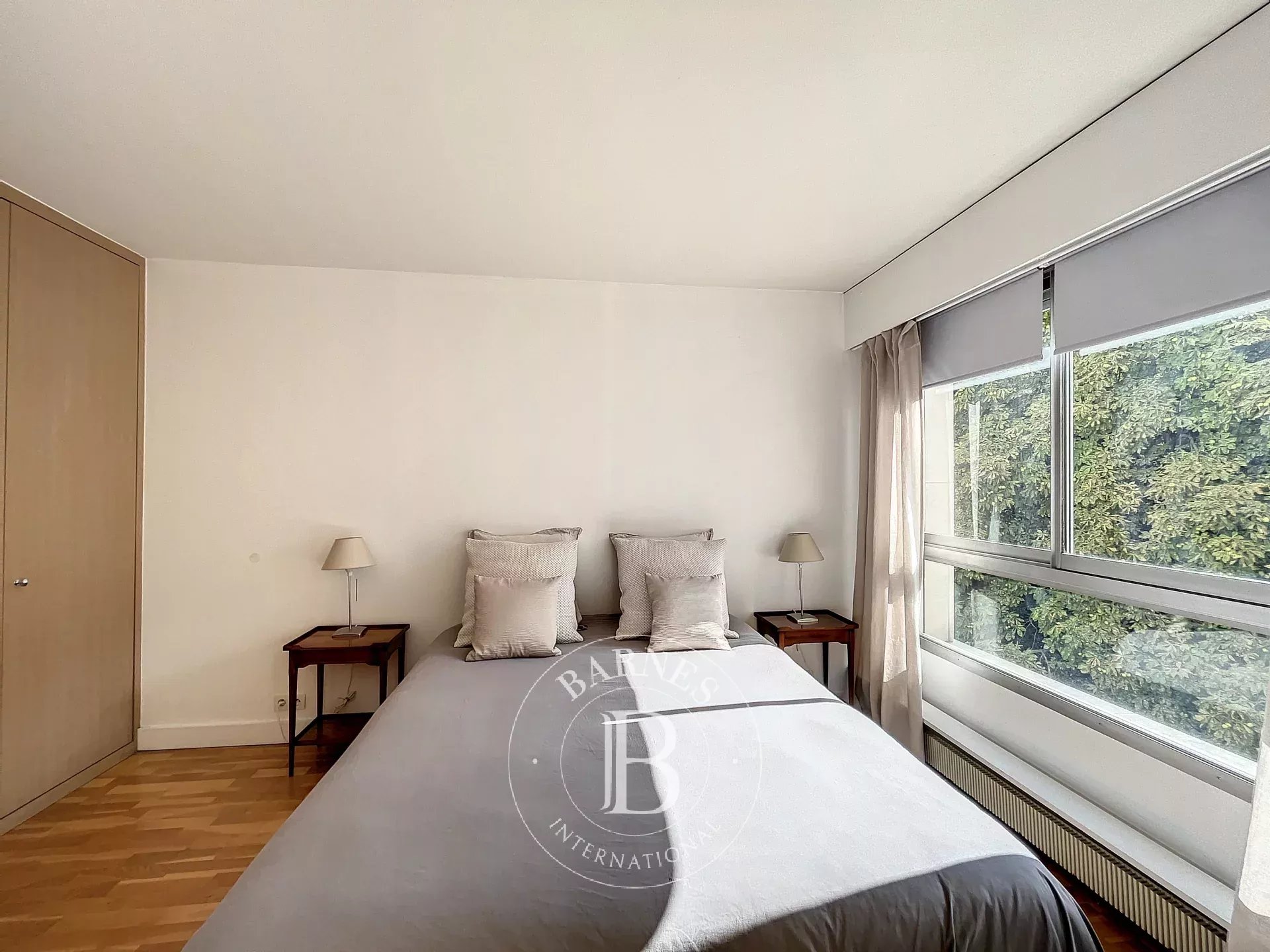 Daire Paris 8ème - picture 6