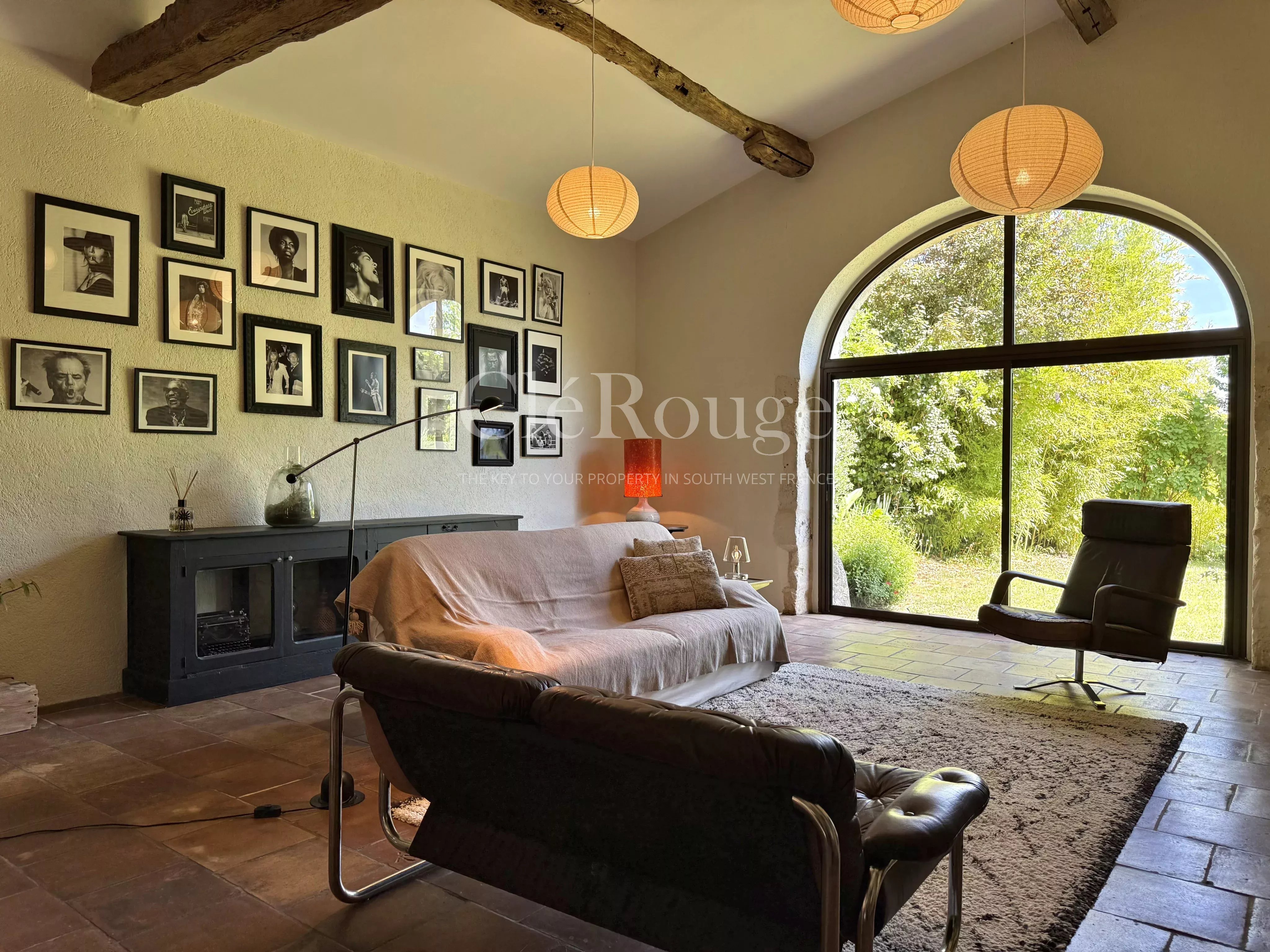 Close to Sainte-Foy-la-Grande – Stunning riverside property on the Dordogne