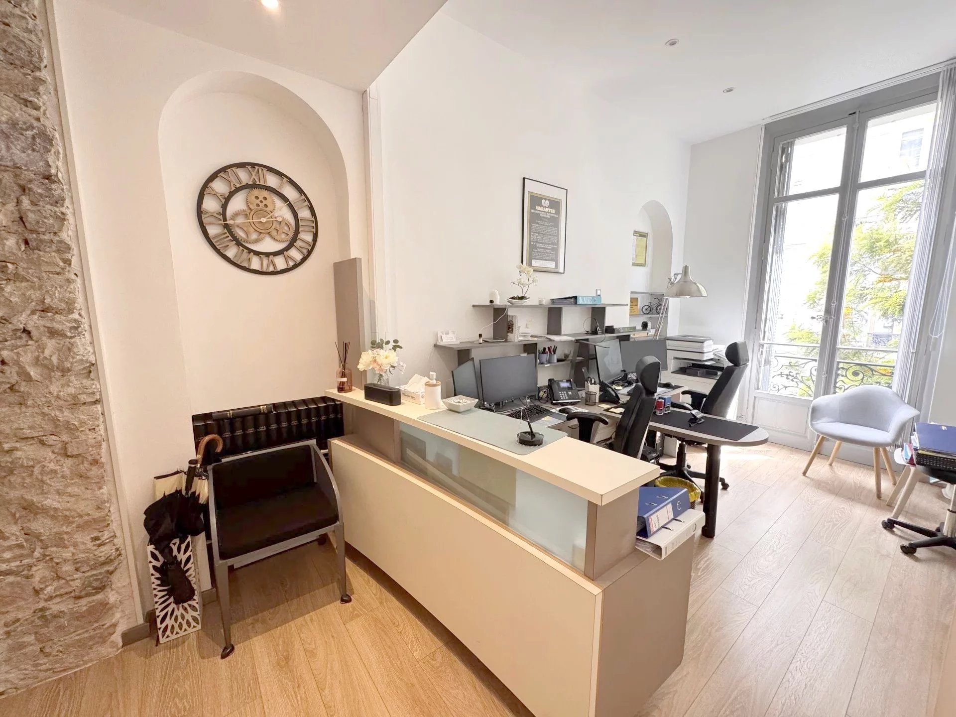 CANNES MAGNIFIQUE APPARTEMENT BOURGEOIS