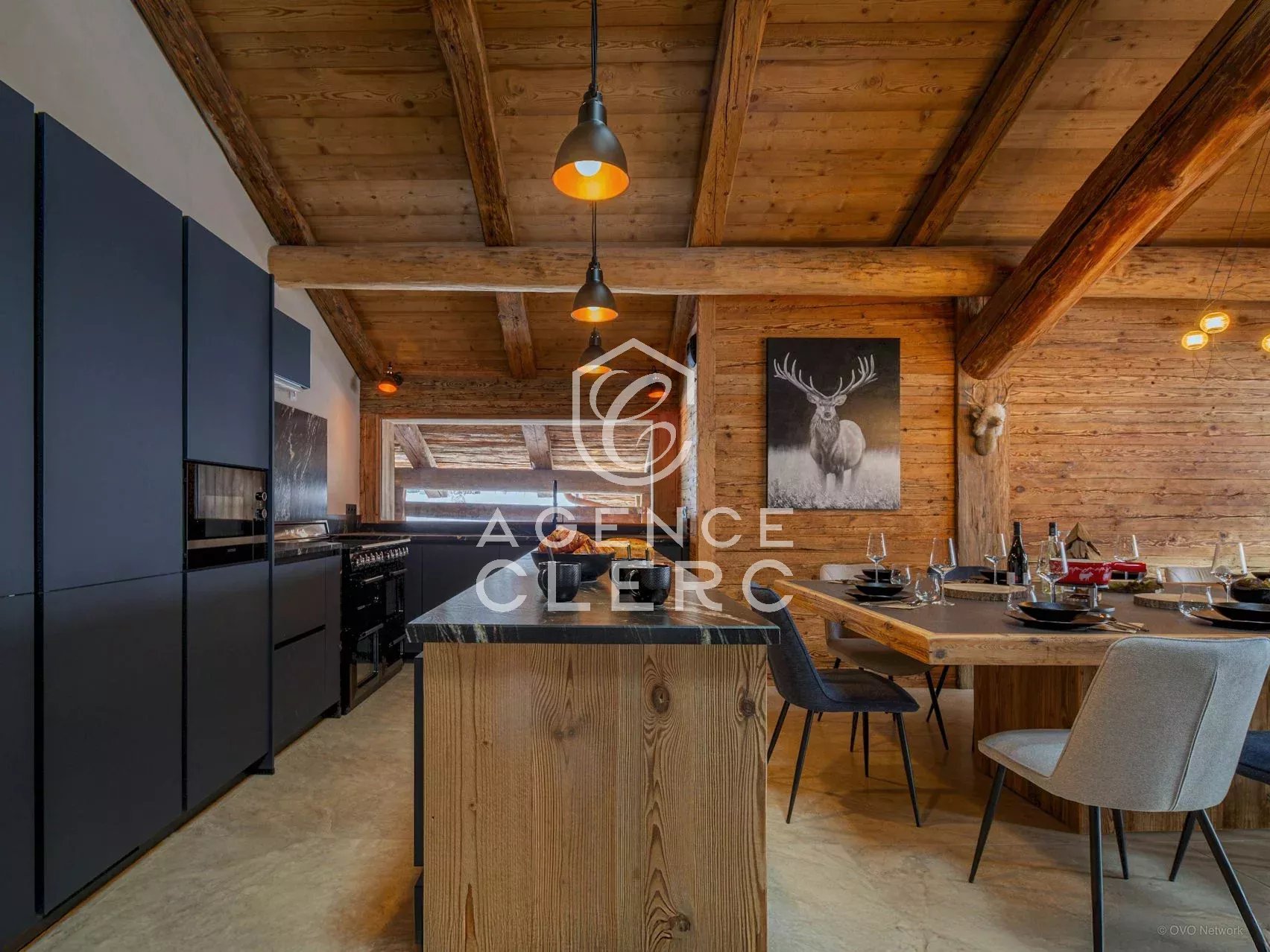 6 Bedroom Villa/Townhouse's Image 5