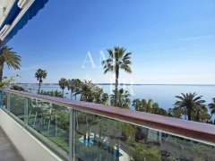 Waterfront penthouse in the prestigious area Cannes — photo 5 of 7
