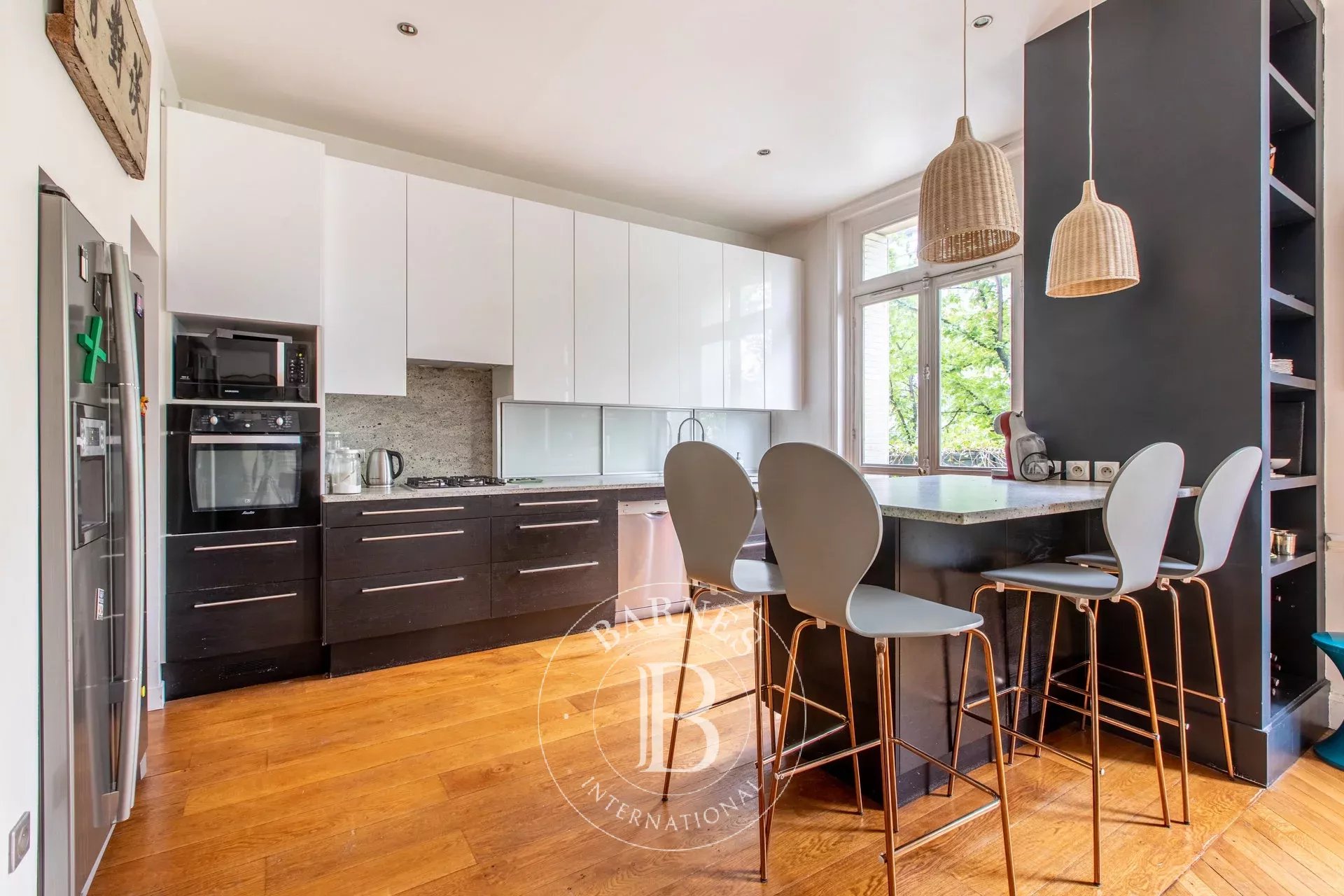 Daire Paris 8ème - picture 6