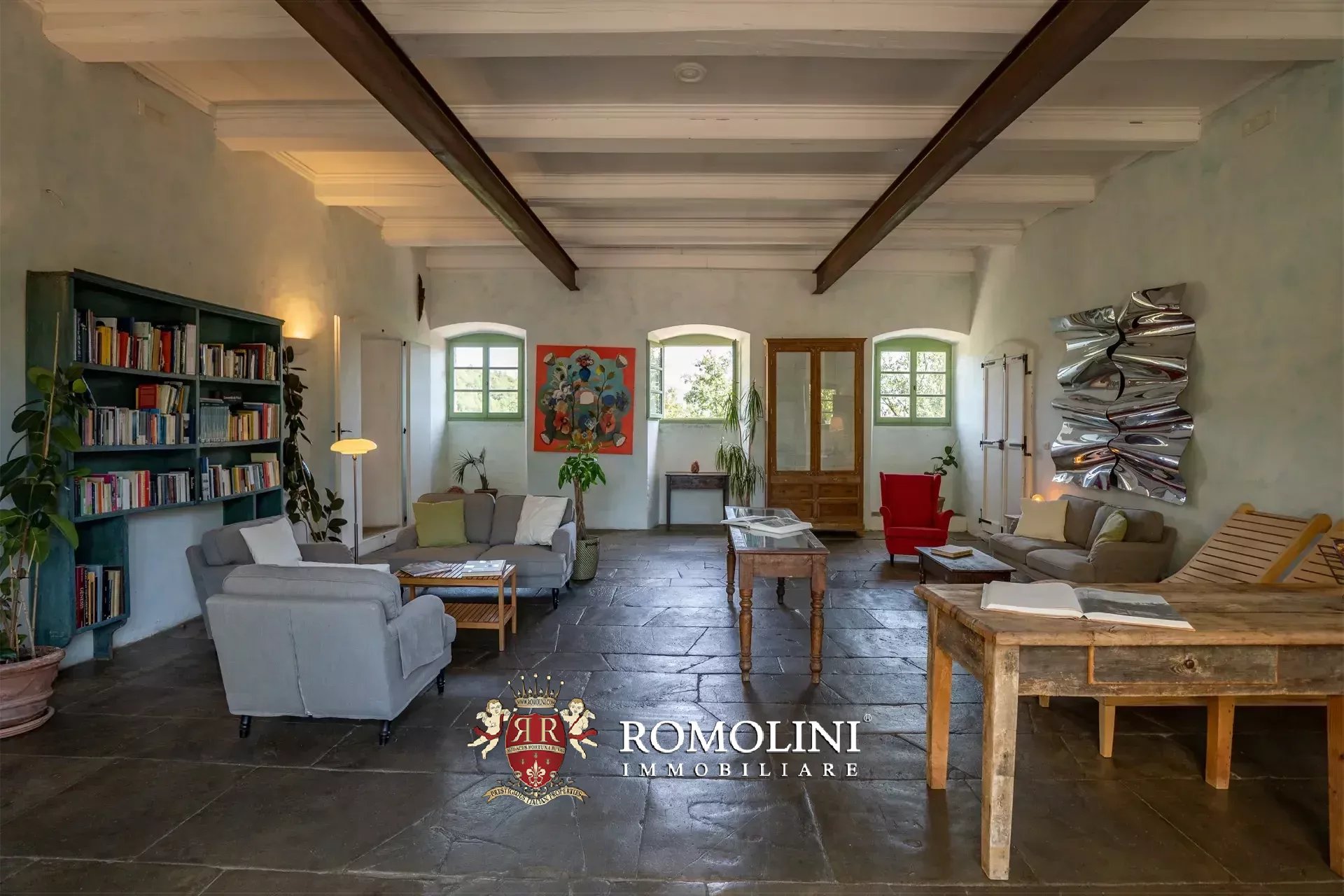 10 Bedroom Villa/Townhouse's Image 54