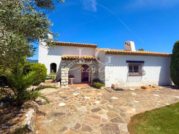 La Napoule villa to renovate. Great location and capital gains — photo 2