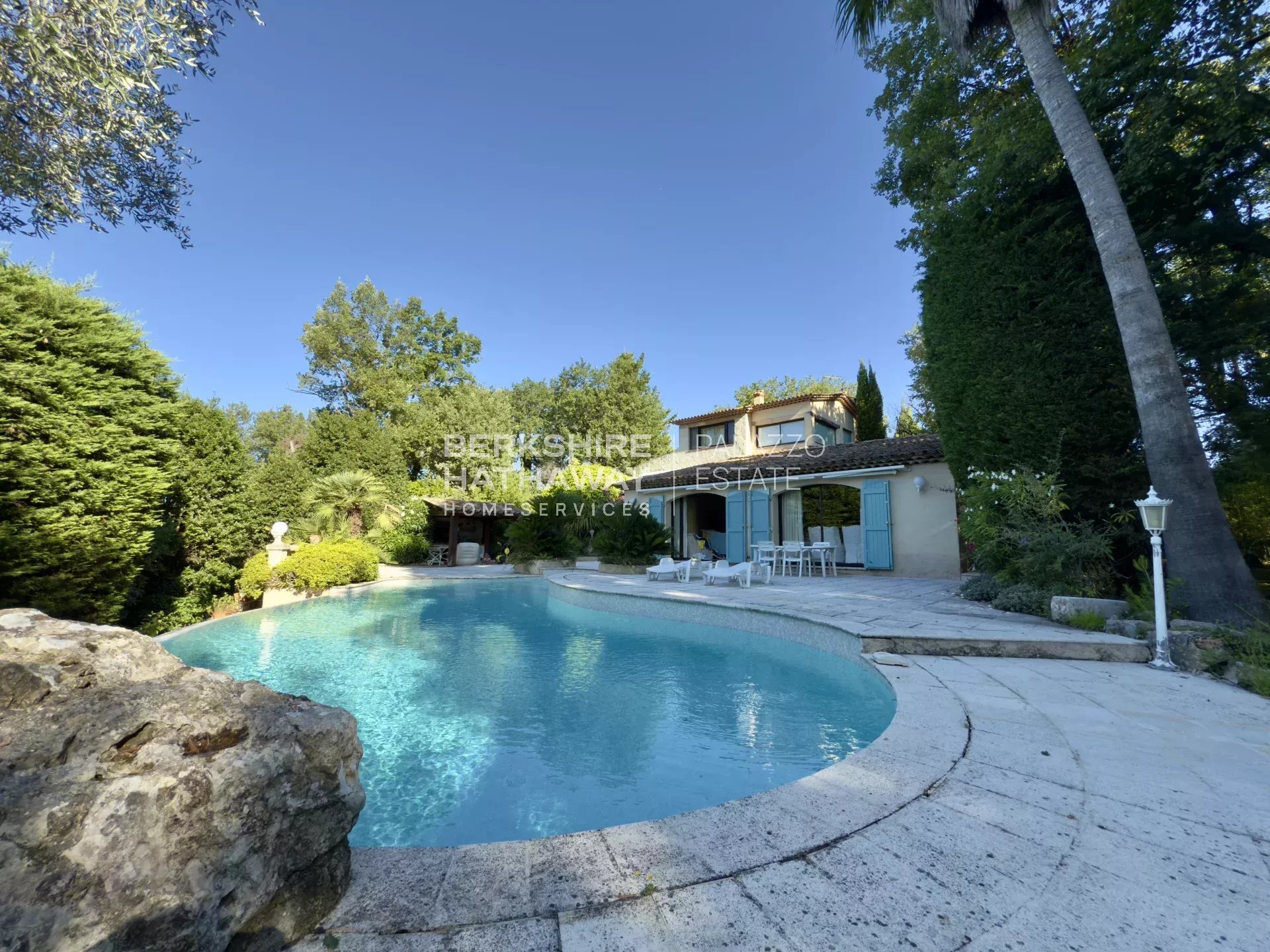 Продажа Вилла Грас