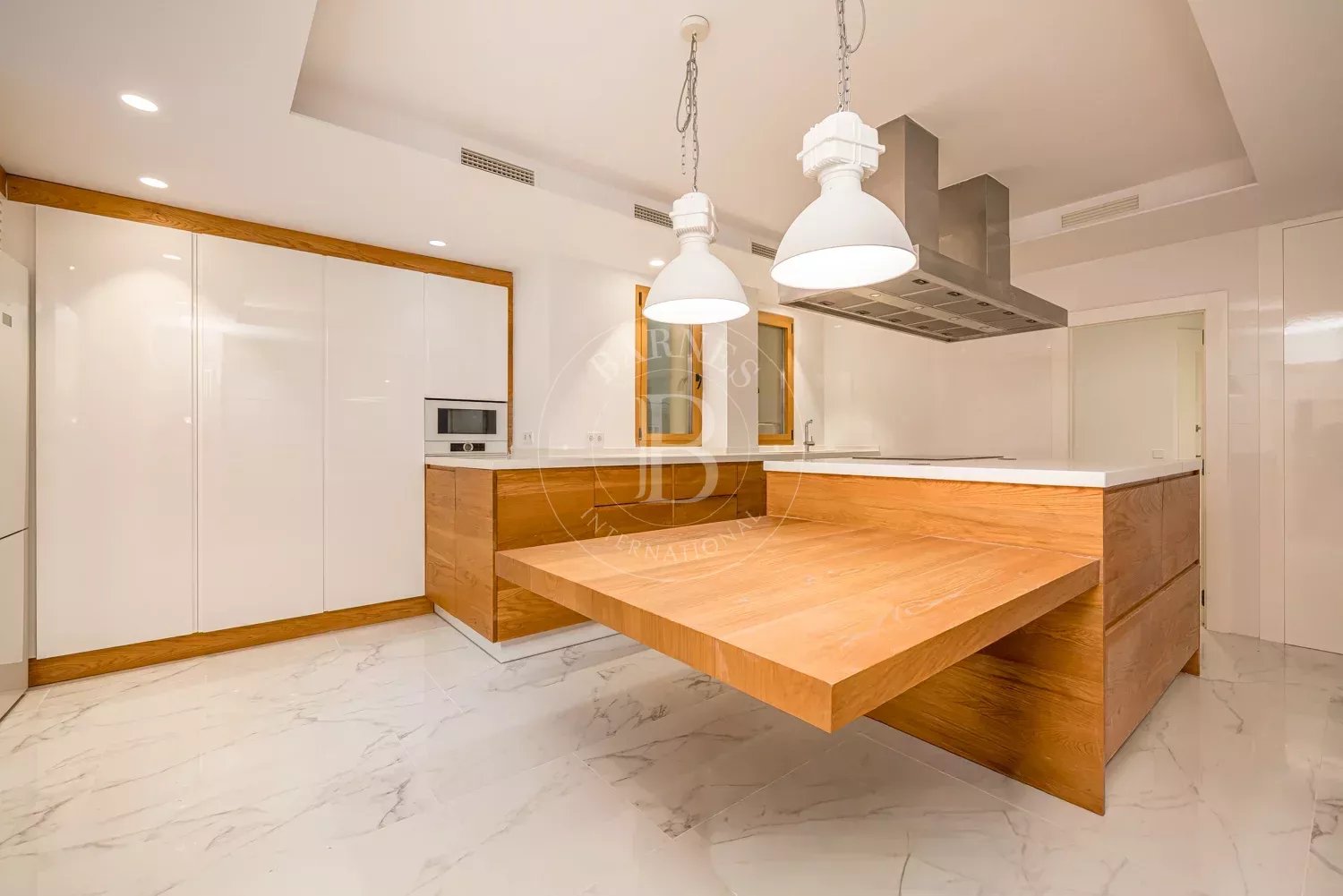 Daire Madrid - picture 16